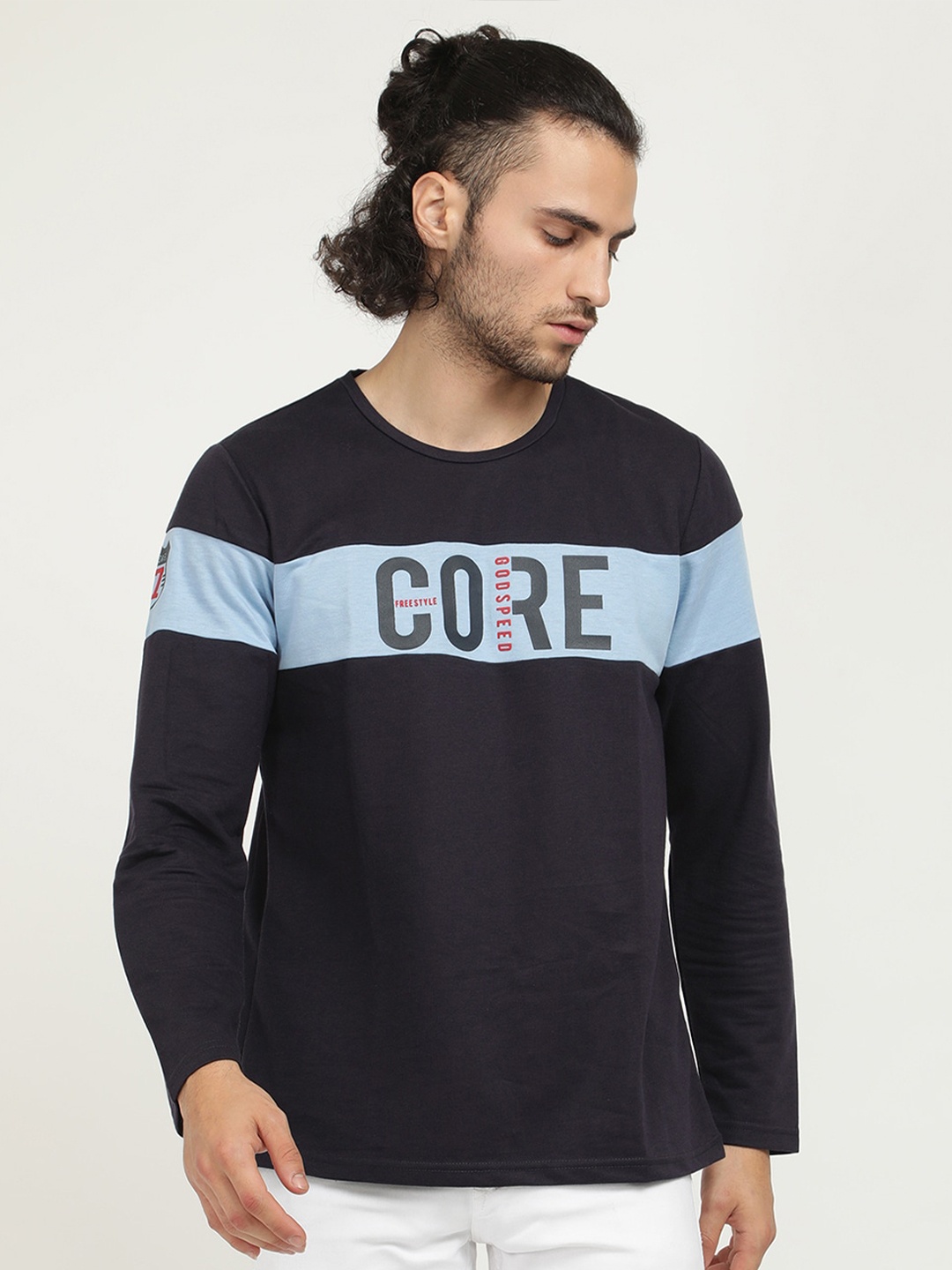 V2 Value & Variety Men Navy Blue Colourblocked Cotton T-shirt