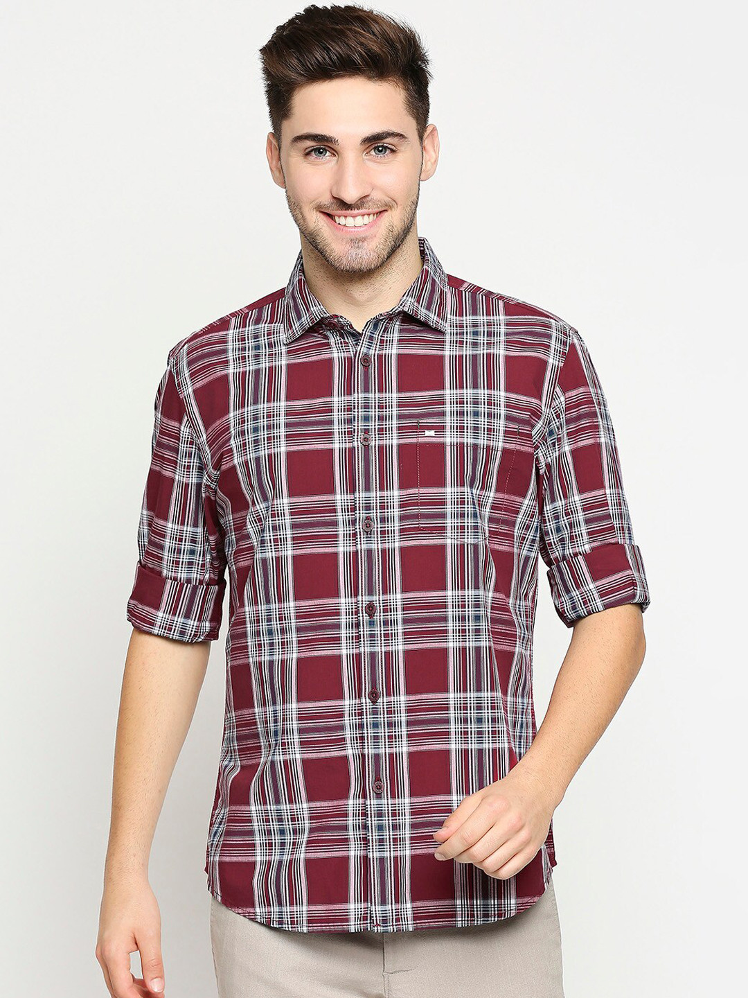 Basics Men Red Pure Cotton Slim Fit Tartan Checked Casual Shirt
Basics Men Red Pure Cotton Slim Fit Tartan Checked Casual Shirt