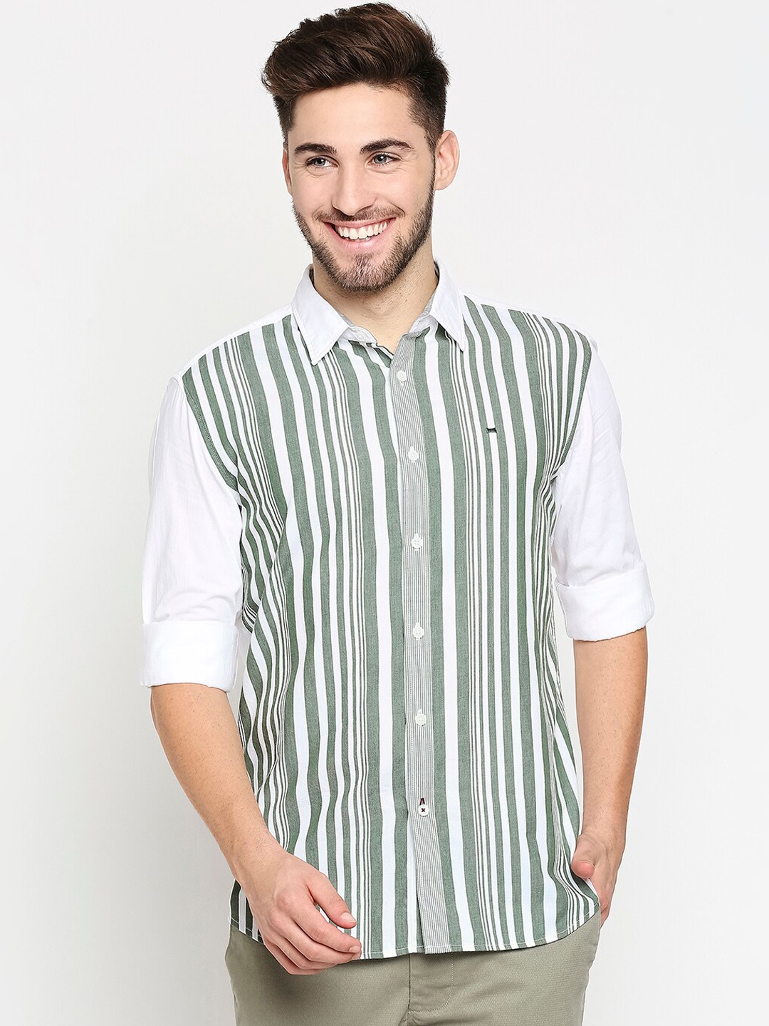 Basics Men Green & White Pure Cotton Slim Fit Casual Shirt