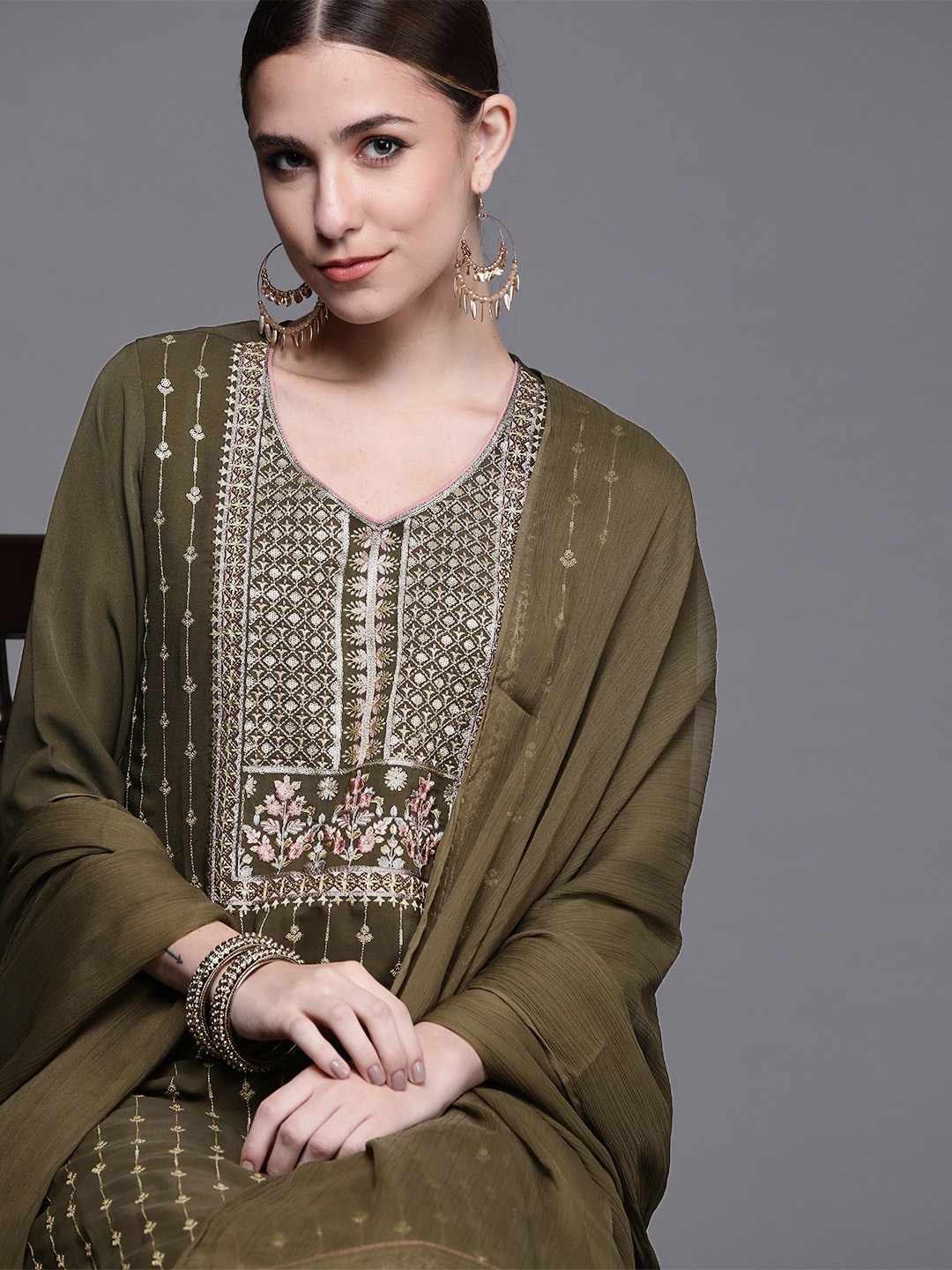 Biba Women Assorted Embroidered Regular Kurta With Churidar & Dupatta