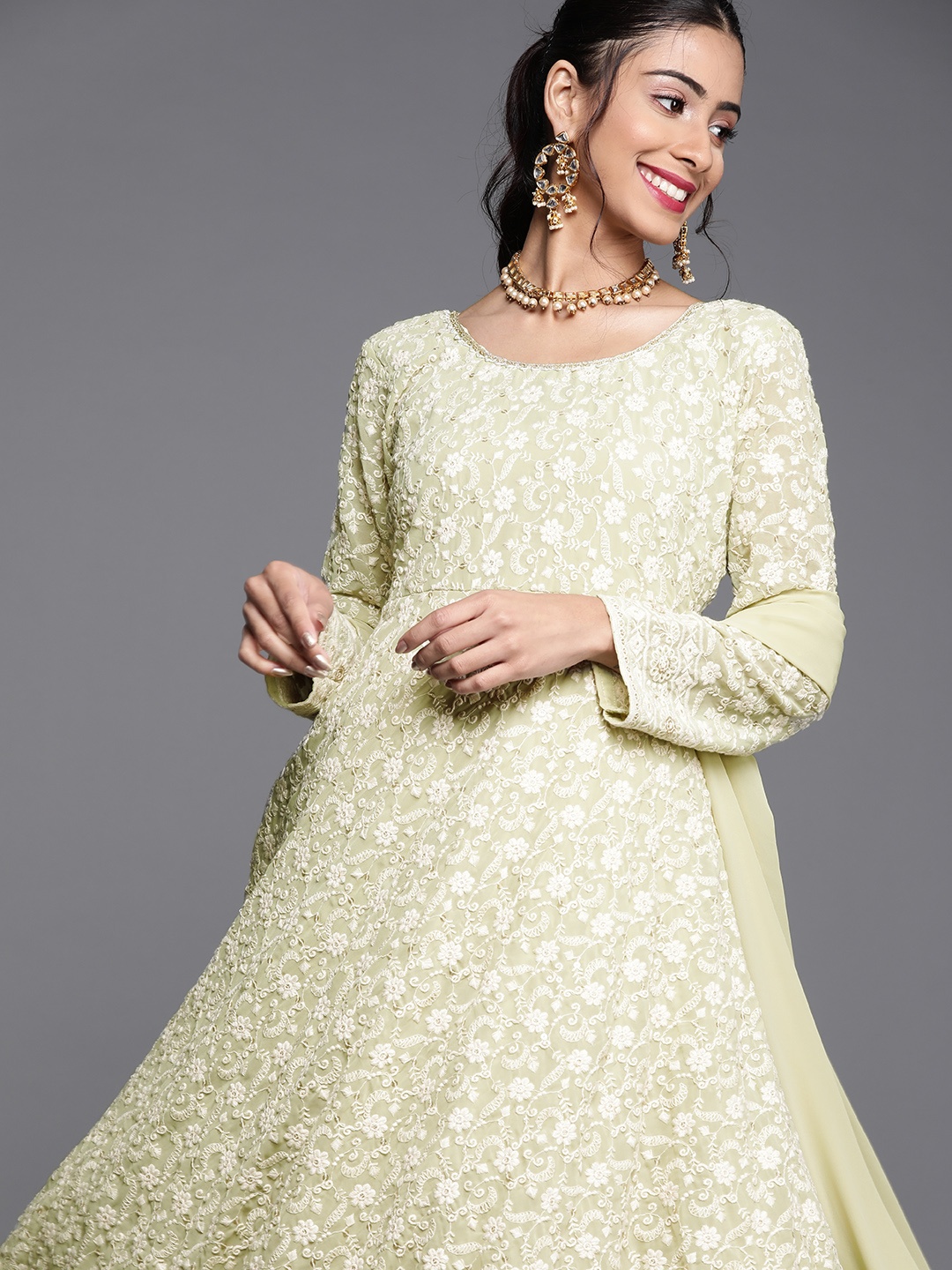 Libas Women Green Floral Embroidered Panelled Thread Work Kurta with Palazzos & With Dupatta
Libas Women Green Floral Embroidered Panelled Thread Work Kurta with Palazzos & With Dupatta