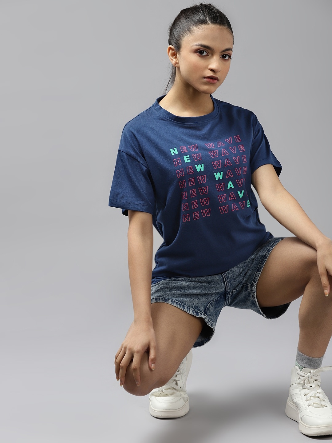 UTH by Roadster Girls Navy & Coral Red Cotton Typography Printed Drop-Shoulder T-shirt, Navy blue
UTH by Roadster Girls Navy & Coral Red Cotton Typography Printed Drop-Shoulder T-shirt, Navy blue