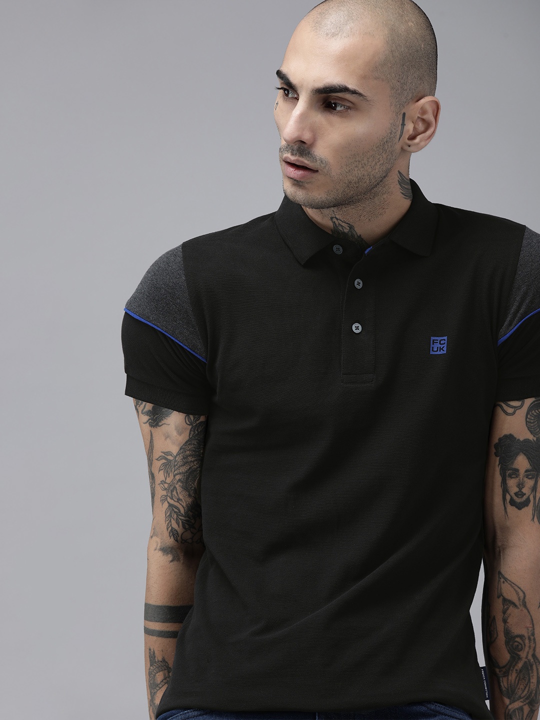 French Connection Men Black Solid Polo Collar Pure Cotton T-shirt with Contrast Sleeves
French Connection Men Black Solid Polo Collar Pure Cotton T-shirt with Contrast Sleeves