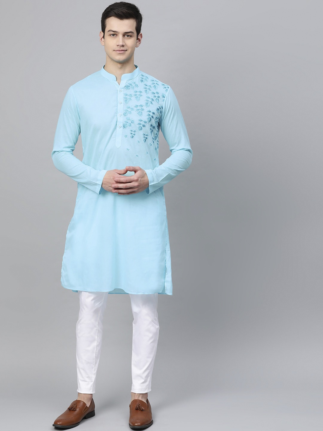 See Designs Men Turquoise Blue Ethnic Motifs Yoke Design Regular Pure Cotton Kurta with Trousers
See Designs Men Turquoise Blue Ethnic Motifs Yoke Design Regular Pure Cotton Kurta with Trousers