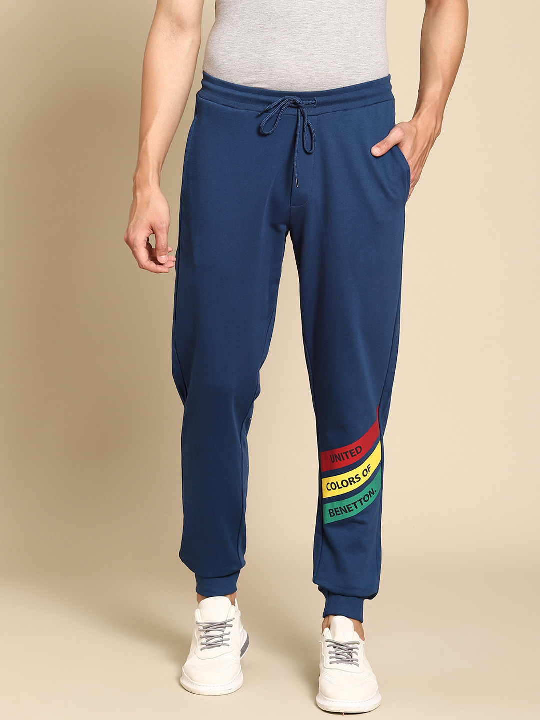 United Colors of Benetton Men Blue Cotton Solid With Brand Logo Printed Detail Joggers 
United Colors of Benetton Men Blue Cotton Solid With Brand Logo Printed Detail Joggers