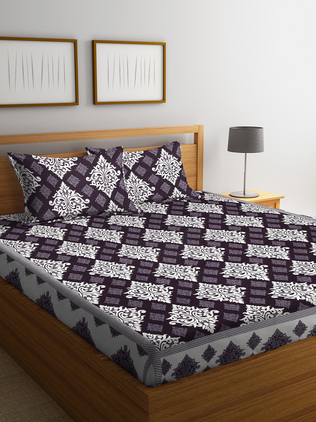 Arrabi Purple & White Floral 300 TC King Bedsheet with 2 Pillow Covers