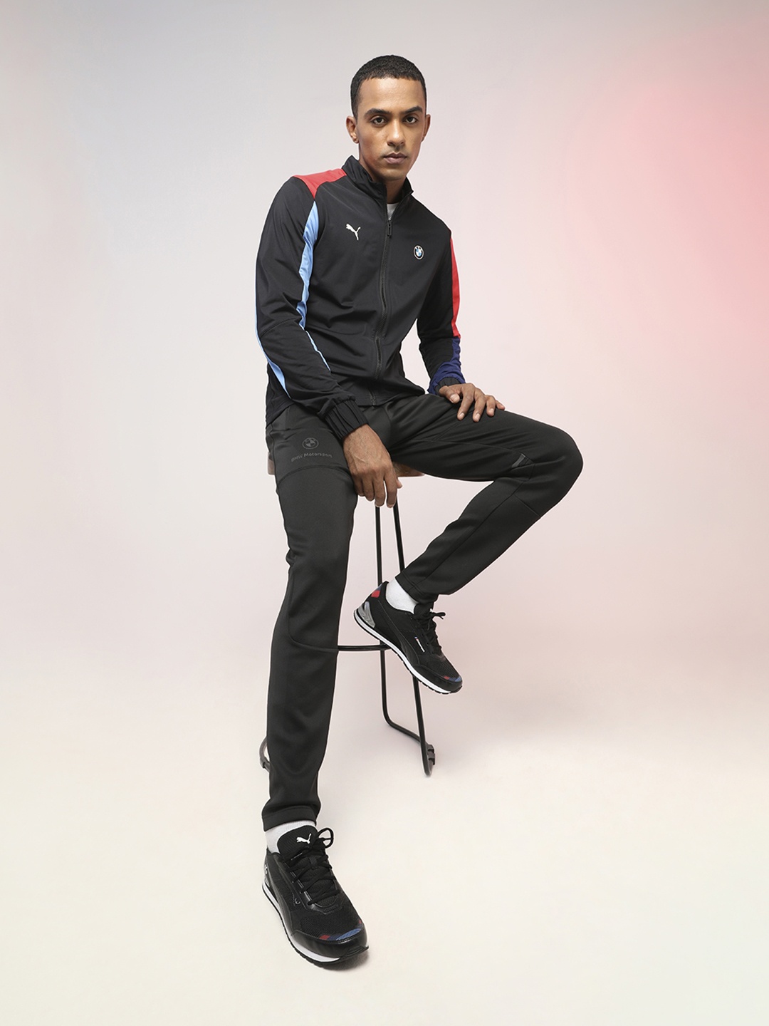 PUMA Motorsport Men Black & Blue Slim Fit Colourblocked BMW M dryCELL Motorsports Track Pants
PUMA Motorsport Men Black & Blue Slim Fit Colourblocked BMW M dryCELL Motorsports Track Pants