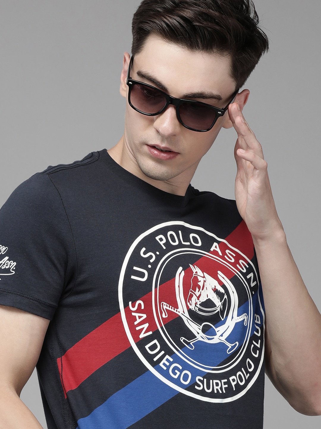 U.S. Polo Assn. Denim Co. Men Navy Blue & White Typography Printed Pure Cotton T-shirt
U.S. Polo Assn. Denim Co. Men Navy Blue & White Typography Printed Pure Cotton T-shirt