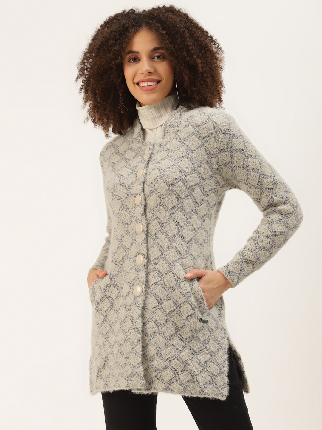 Duke Women Cream Coloured & Black Geometric Print Longline Cardigan with Fuzzy Detail
Duke Women Cream Coloured & Black Geometric Print Longline Cardigan with Fuzzy Detail
