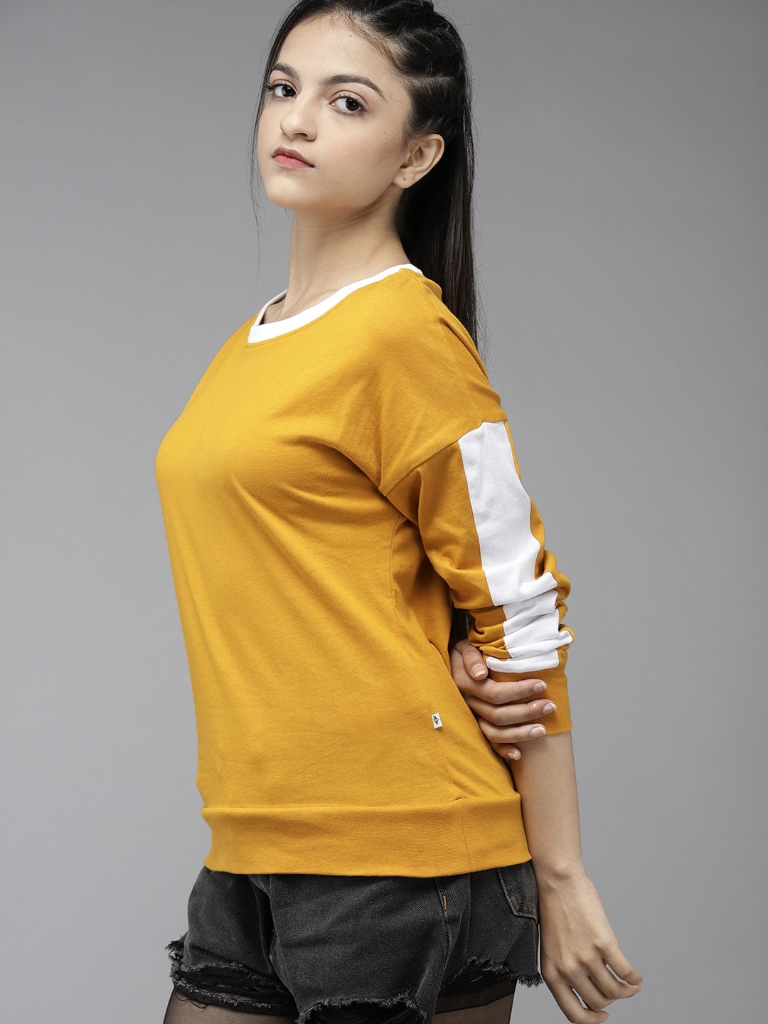 UTH by Roadster Teen Girls Mustard Yellow & White Pure Cotton Drop-Shoulder Sleeve T-shirt
UTH by Roadster Teen Girls Mustard Yellow & White Pure Cotton Drop-Shoulder Sleeve T-shirt