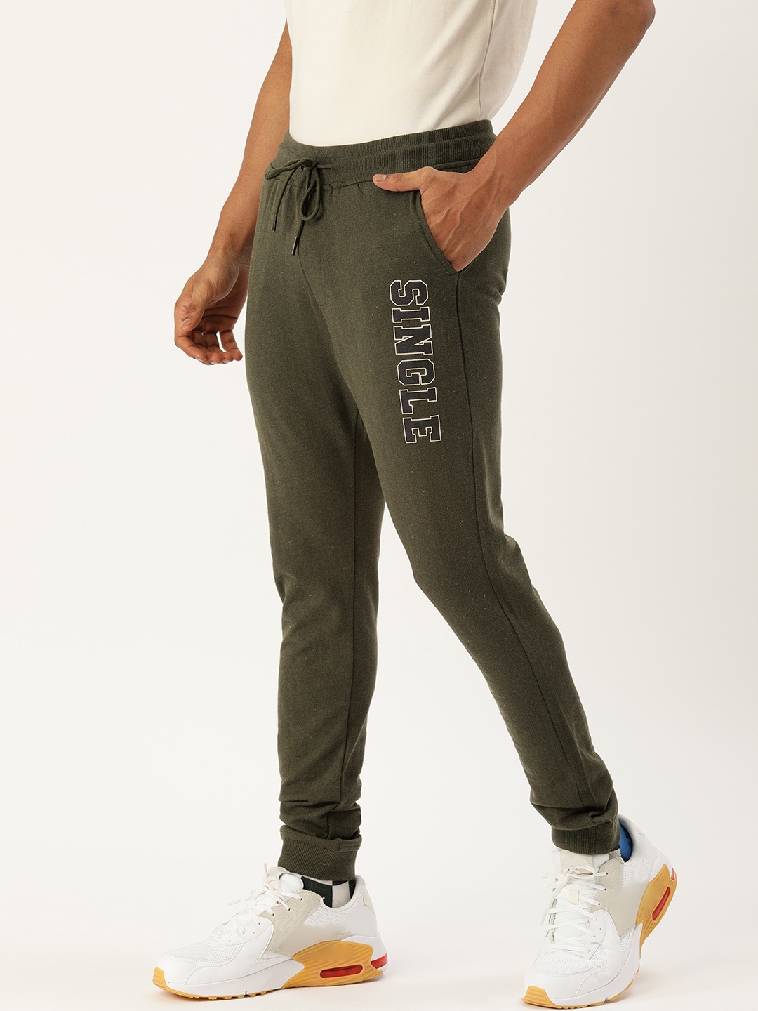 SINGLE Men Olive Solid Jogger Fit Jogger