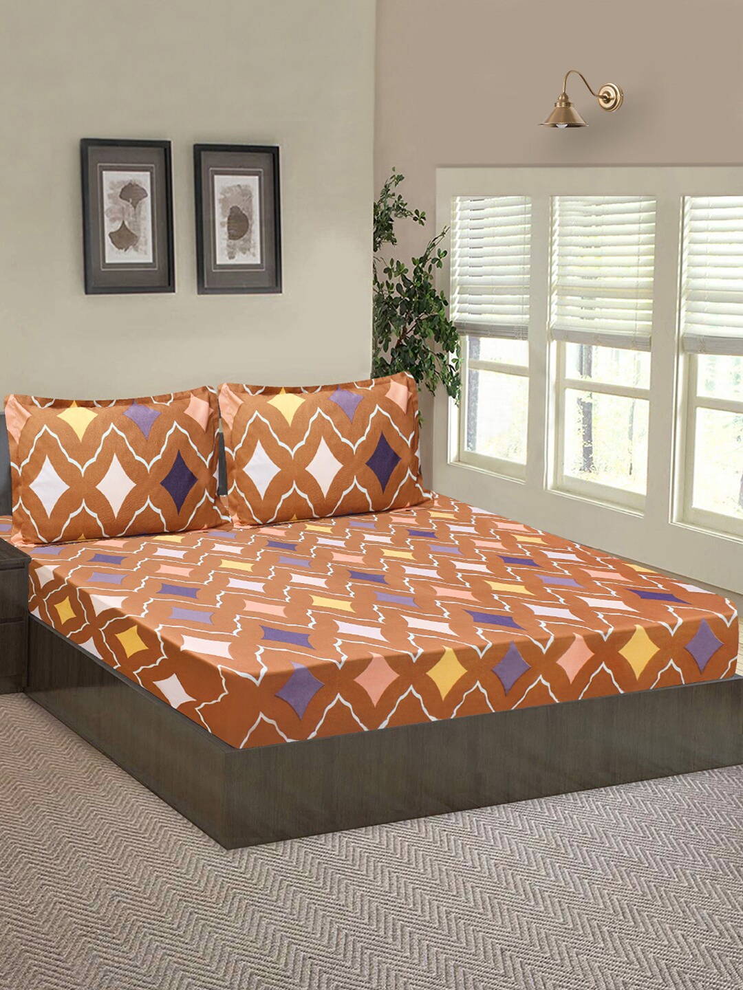 Good Homes by Home Candy Brown & Yellow Geometric 144 TC Queen Bedsheet with 2 Pillow Covers
Good Homes by Home Candy Brown & Yellow Geometric 144 TC Queen Bedsheet with 2 Pillow Covers