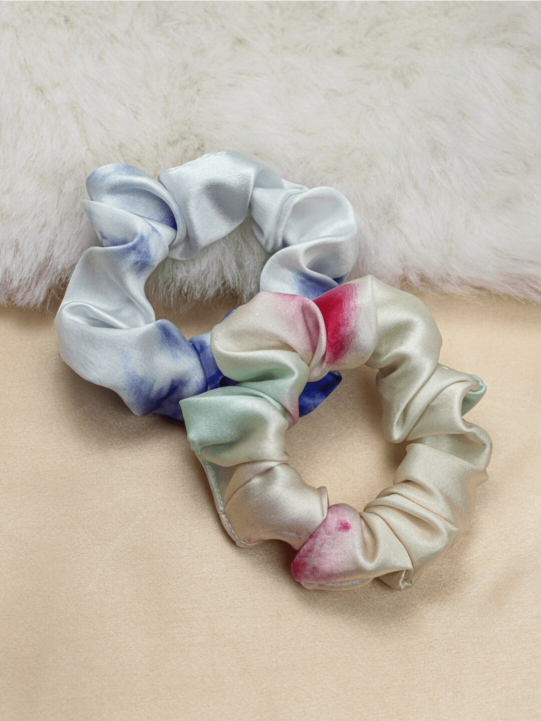 Bellofox Women Set of 2 Blue & Pink Tie & Dye Scrunchies