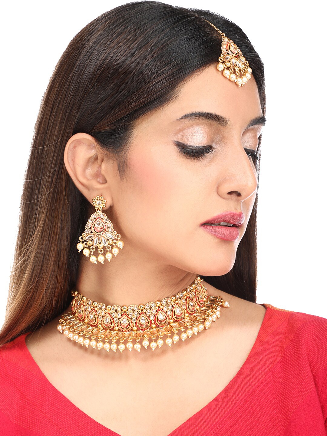 Yellow Chimes Gold-Plated White & Red Kundan-Studded & Pearl Beaded Handcrafted Meenakari Jewellery Set
Yellow Chimes Gold-Plated White & Red Kundan-Studded & Pearl Beaded Handcrafted Meenakari Jewellery Set