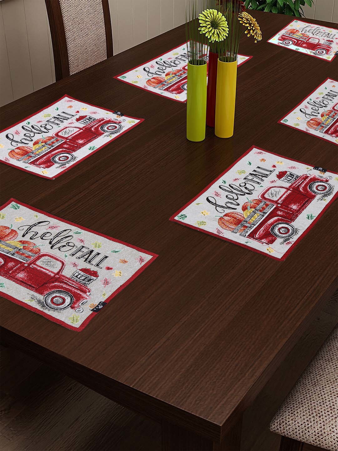 Arrabi Set Of 6 Grey & Red Graphic Printed Rectangular Table Placemats