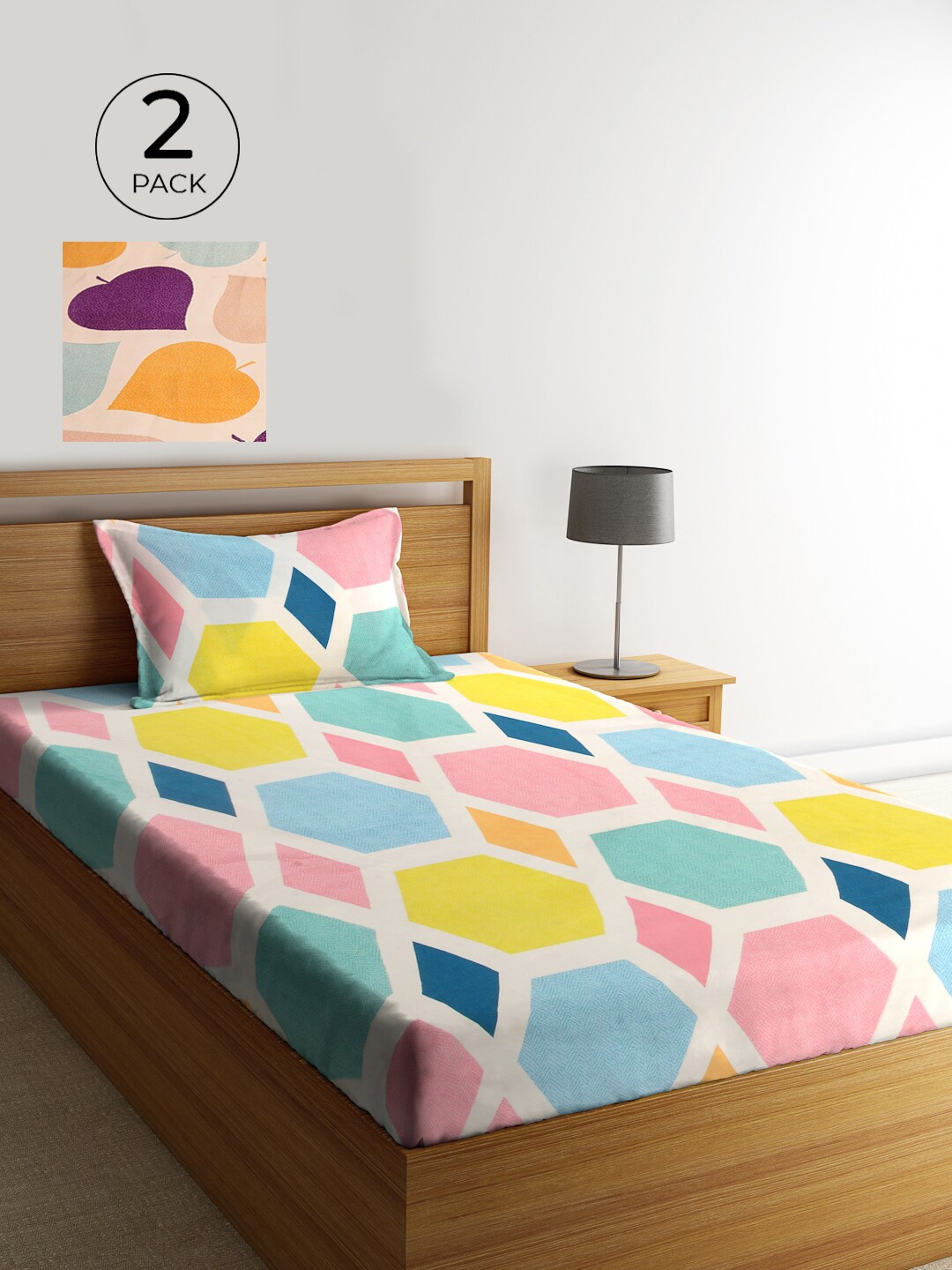 KLOTTHE Set Of 2 Multicoloured Geometric 210 TC Single Bedsheet With 2 Pillow Covers, Multi
KLOTTHE Set Of 2 Multicoloured Geometric 210 TC Single Bedsheet With 2 Pillow Covers, Multi