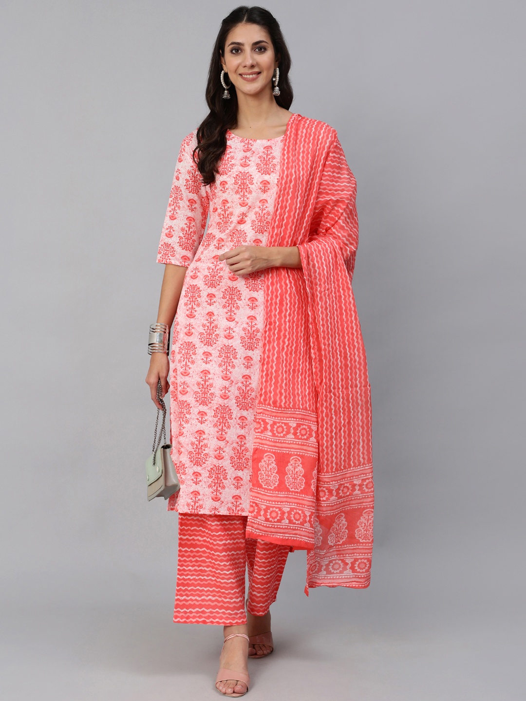 Nayo Women Coral & White Ethnic Motifs Printed Pure Cotton Kurta with Palazzos & Dupatta
Nayo Women Coral & White Ethnic Motifs Printed Pure Cotton Kurta with Palazzos & Dupatta