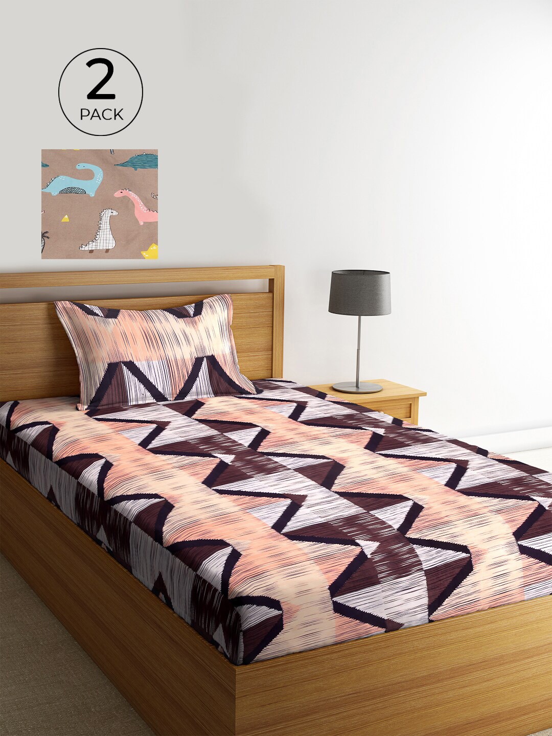 KLOTTHE Set of 2 Brown & Tan Geometric 210 TC Single Bedsheets with 2 Pillow Covers
KLOTTHE Set of 2 Brown & Tan Geometric 210 TC Single Bedsheets with 2 Pillow Covers