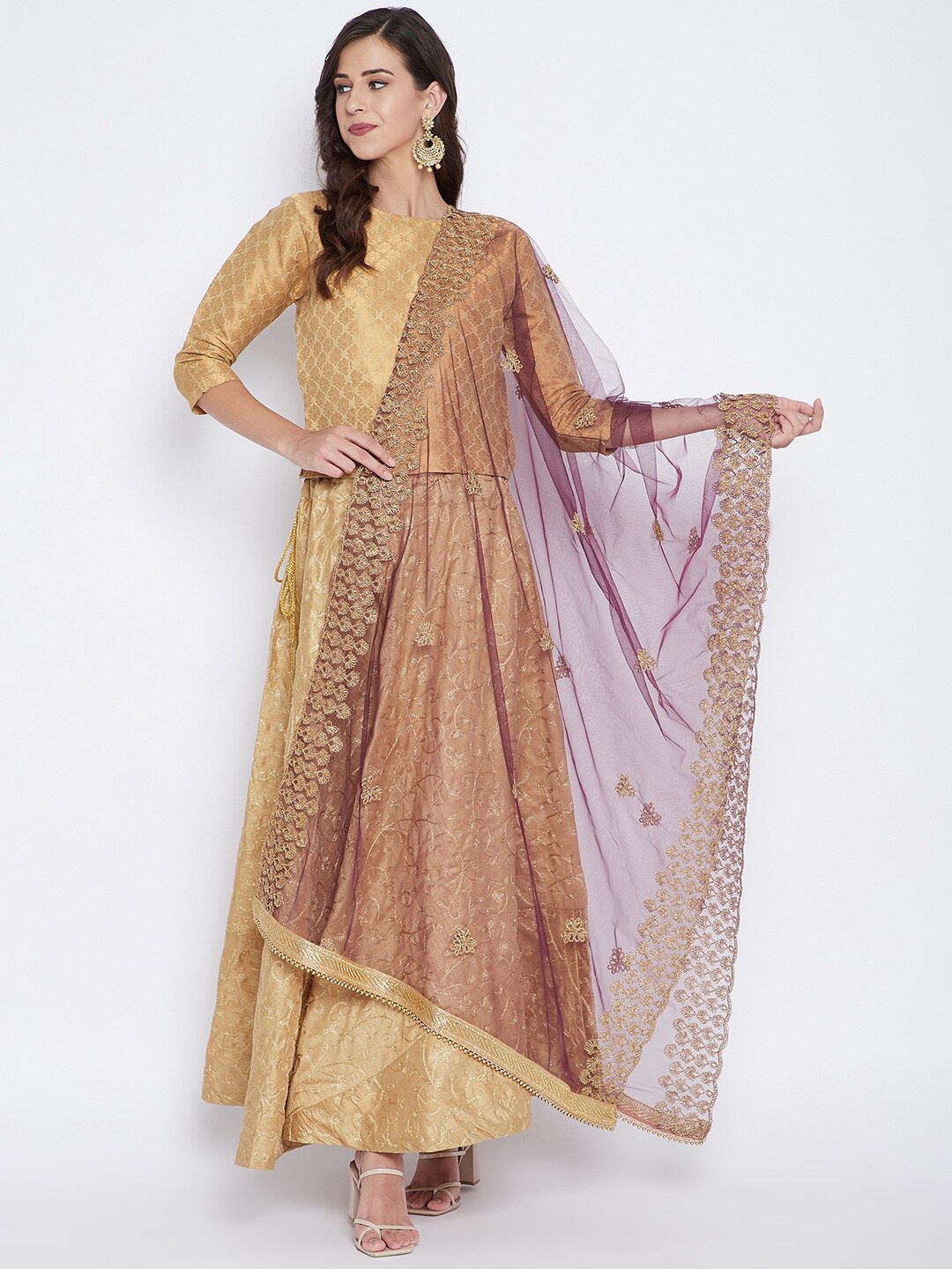 Clora Creation Purple & Gold-Coloured Embroidered Net Dupatta with Gotta Patti
Clora Creation Purple & Gold-Coloured Embroidered Net Dupatta with Gotta Patti