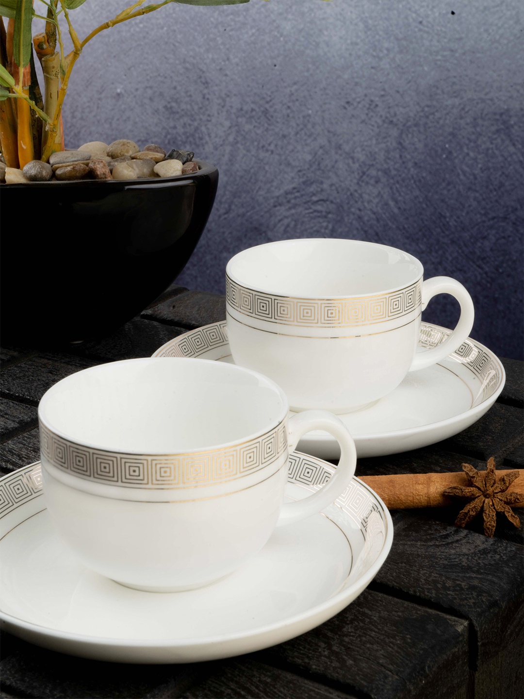 White Gold White & Gold-Toned Printed Porcelain Glossy Cups and Saucers Set of 12 Cups
White Gold White & Gold-Toned Printed Porcelain Glossy Cups and Saucers Set of 12 Cups