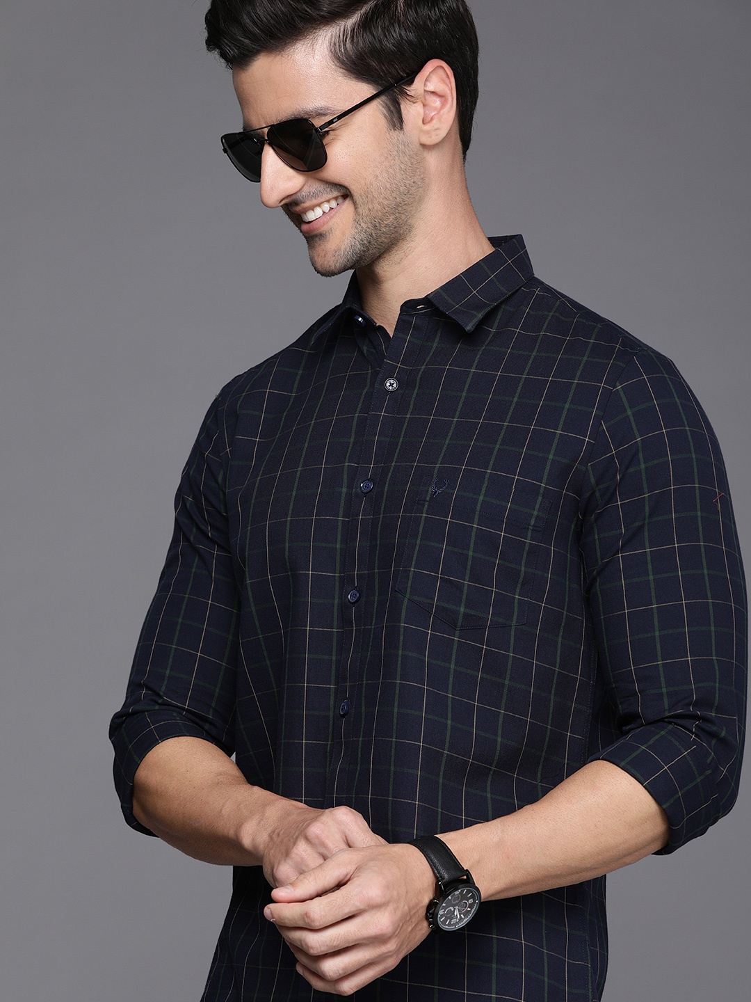 Allen Solly Men Navy Blue Slim Fit Windowpane Checks Opaque Casual Shirt