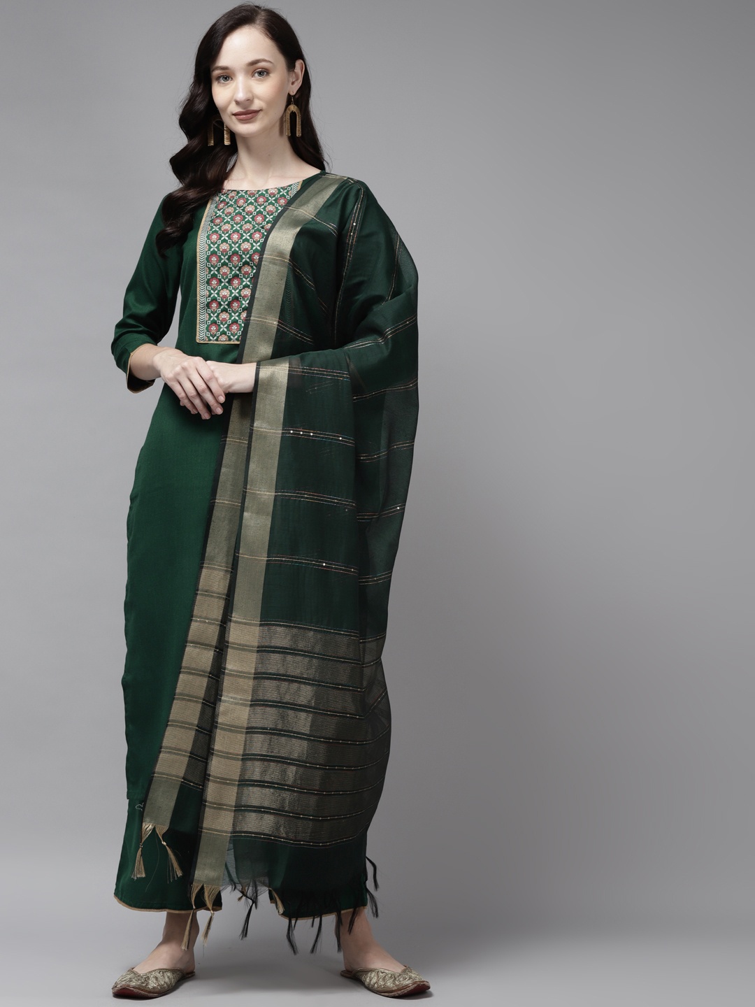 Indo Era Women Green Motifs Yoke Design Regular Cotton Kurta with Palazzos & Dupatta
Indo Era Women Green Motifs Yoke Design Regular Cotton Kurta with Palazzos & Dupatta