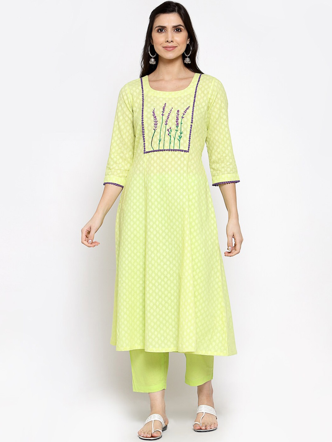 DART STUDIO Women Yellow Geometric Woven Design Thread Work Cotton Jacquard A-line Kurta
DART STUDIO Women Yellow Geometric Woven Design Thread Work Cotton Jacquard A-line Kurta