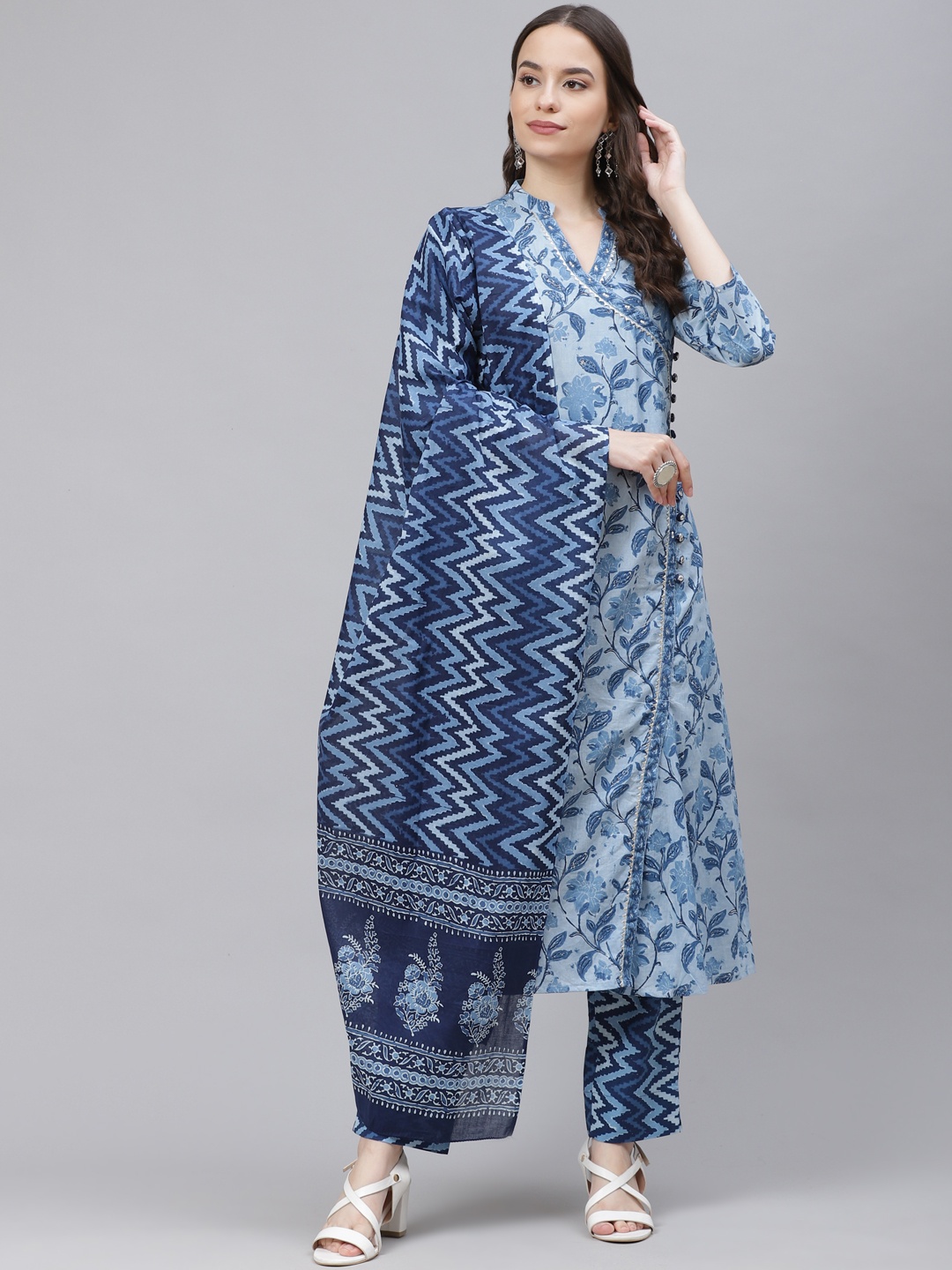 AHIKA Women Blue & Off-White Ethnic Motifs Print Cotton Kurta with Trousers & Dupatta
AHIKA Women Blue & Off-White Ethnic Motifs Print Cotton Kurta with Trousers & Dupatta