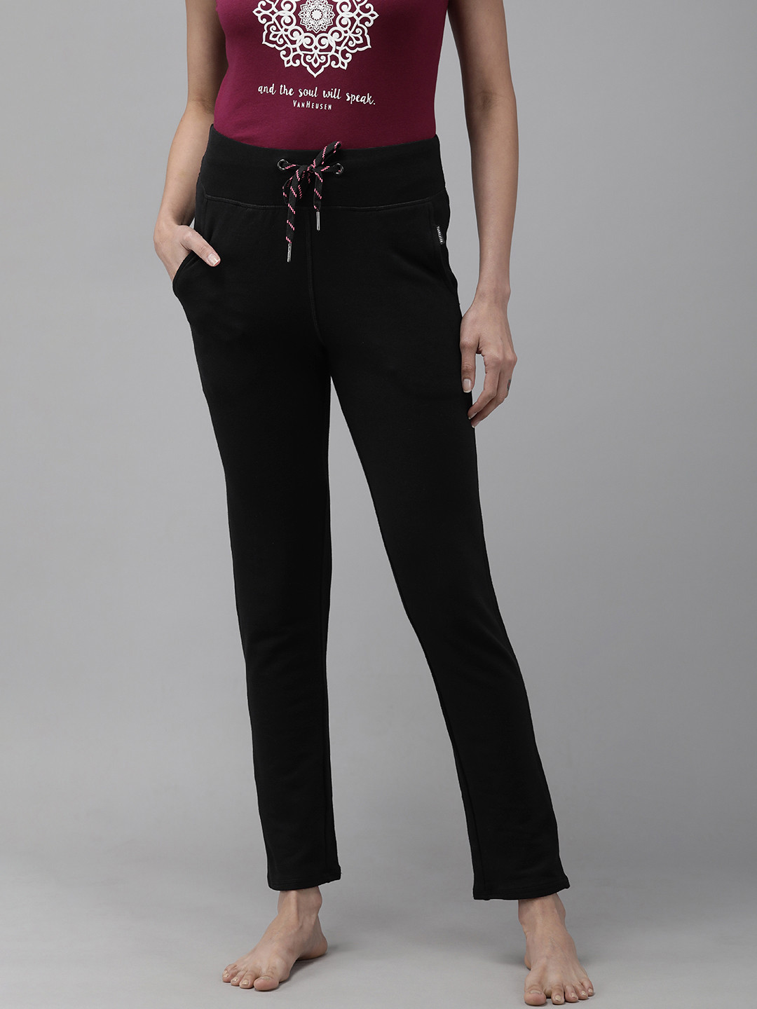 Van Heusen Women Black Perfect Lounge Pants ILPY1LWSXD55302
Van Heusen Women Black Perfect Lounge Pants ILPY1LWSXD55302