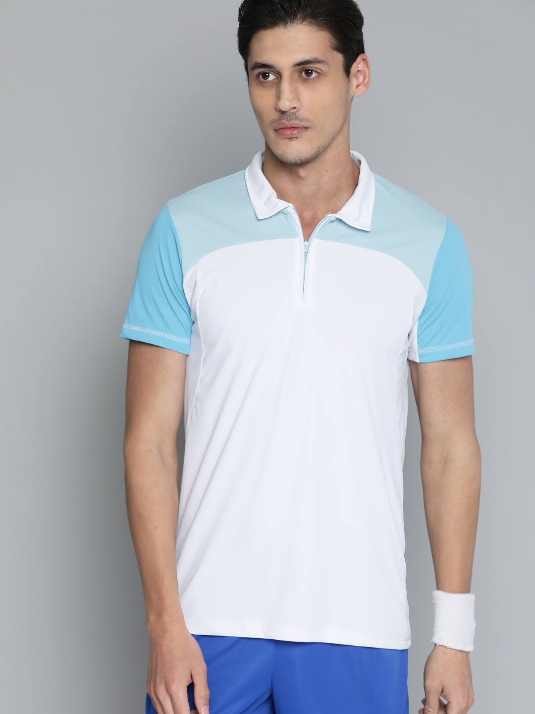 HRX By Hrithik Roshan Racket sports Men Crystal Blue Rapid-Dry Colourblock -Tshirts, White
HRX By Hrithik Roshan Racket sports Men Crystal Blue Rapid-Dry Colourblock -Tshirts, White