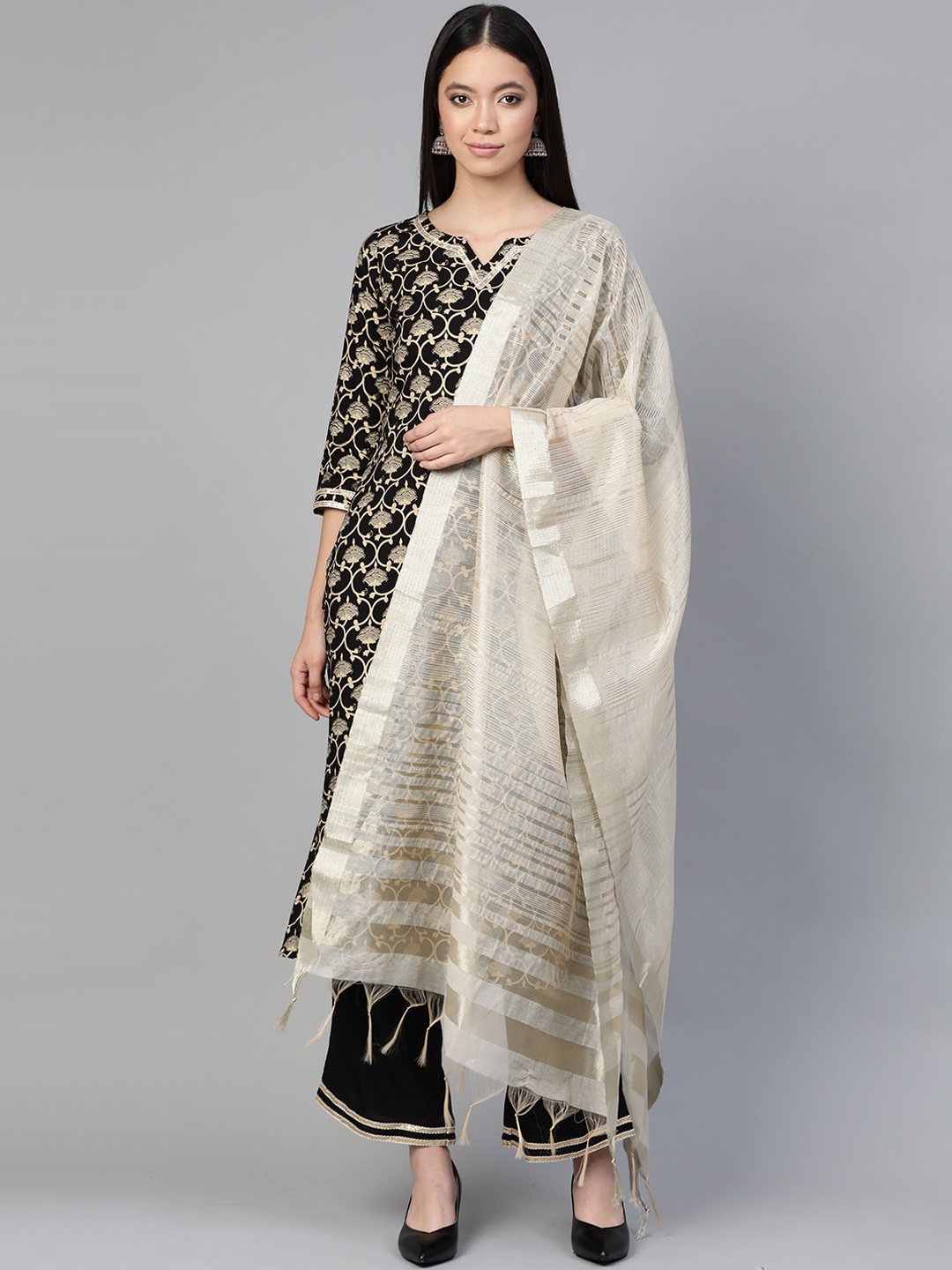 Indo Era Women Black Ethnic Motifs Printed Regular Gotta Patti Kurta with Palazzos & With Dupatta
Indo Era Women Black Ethnic Motifs Printed Regular Gotta Patti Kurta with Palazzos & With Dupatta