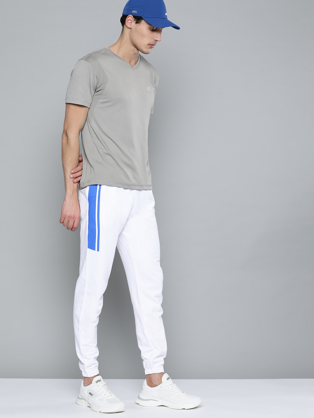 HRX By Hrithik Roshan Lifestyle Men Strong Blue Bio-Wash Brand Carrier Track Pants, White
HRX By Hrithik Roshan Lifestyle Men Strong Blue Bio-Wash Brand Carrier Track Pants, White