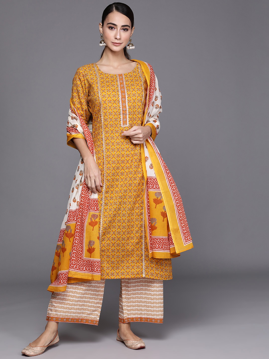 Libas Women Yellow Floral Printed Regular Pure Cotton Kurta with Palazzos & With Dupatta
Libas Women Yellow Floral Printed Regular Pure Cotton Kurta with Palazzos & With Dupatta