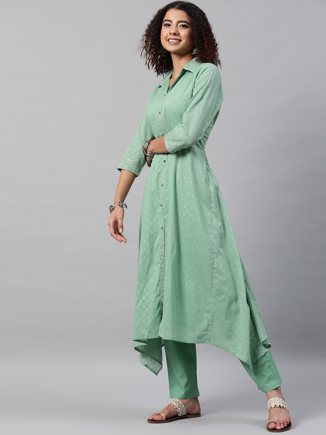 STREET 9 Women Green Woven Design Pure Cotton Asymmetric Kurta With Trousers & Dupatta
STREET 9 Women Green Woven Design Pure Cotton Asymmetric Kurta With Trousers & Dupatta