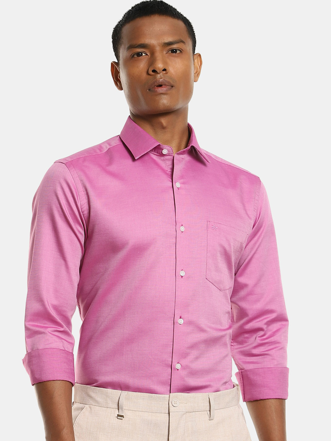 Arrow Men Purple Slim Fit Opaque Pure Cotton Casual Shirt 
Arrow Men Purple Slim Fit Opaque Pure Cotton Casual Shirt