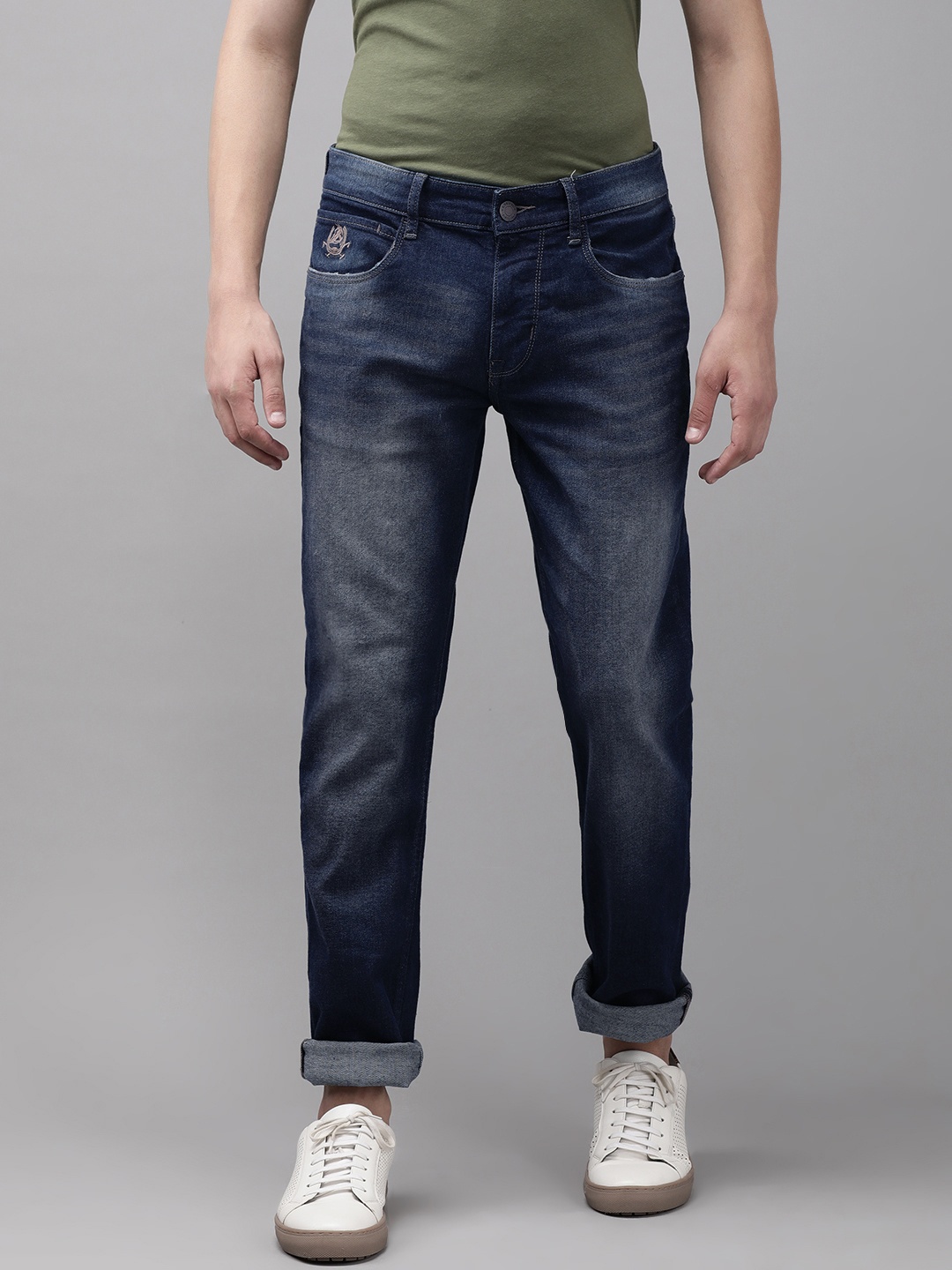 U.S. Polo Assn. Denim Co. Men Blue Brandon Slim Fit Heavy Fade Mid-Rise Stretchable Jeans
U.S. Polo Assn. Denim Co. Men Blue Brandon Slim Fit Heavy Fade Mid-Rise Stretchable Jeans