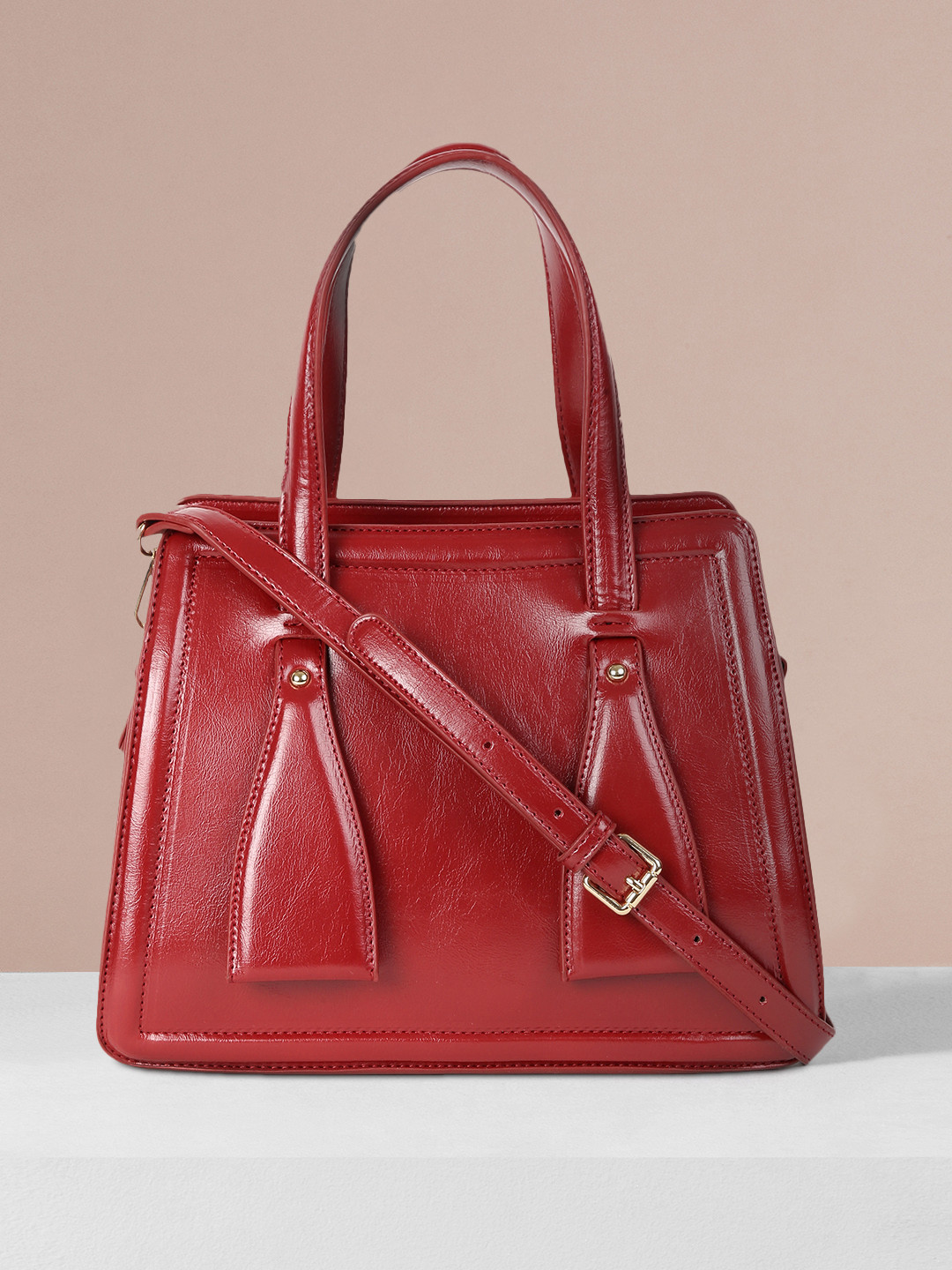 DressBerry Red PU Structured Handheld Bag 
DressBerry Red PU Structured Handheld Bag