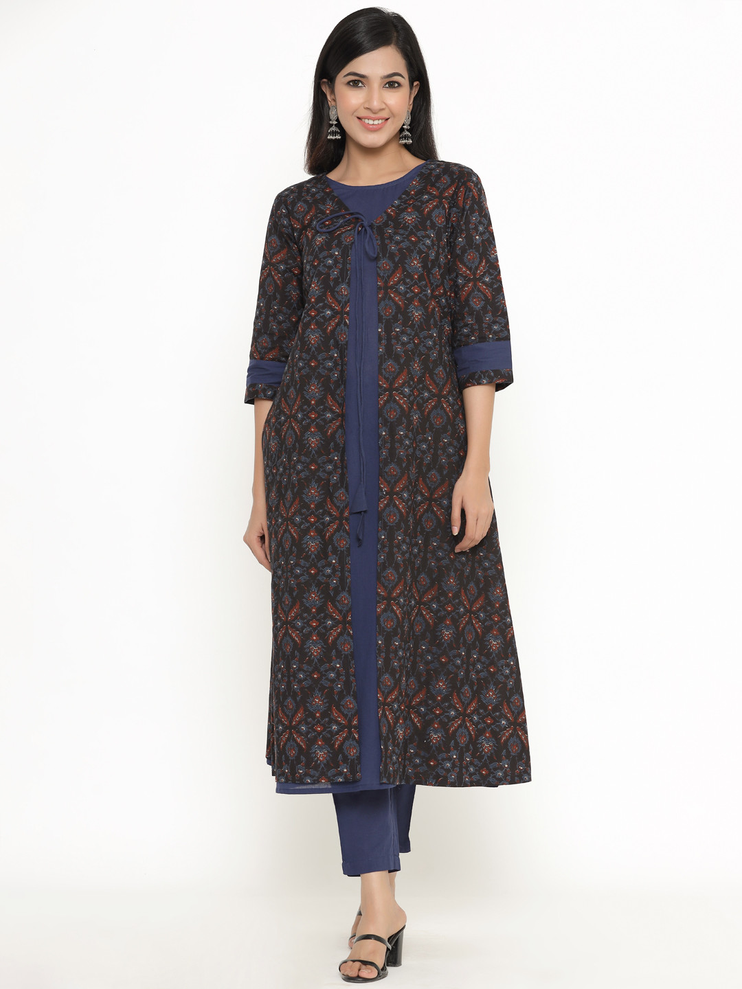 Aprique FAB Women Black & Blue Ethnic Motifs Printed Pure Cotton Kurta with Trousers 
Aprique FAB Women Black & Blue Ethnic Motifs Printed Pure Cotton Kurta with Trousers