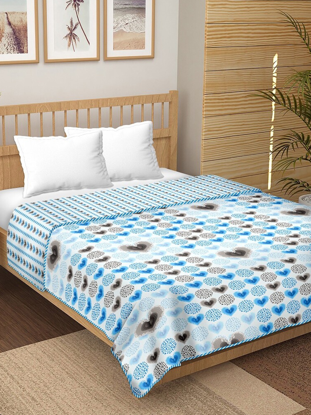 BELLA CASA White & Blue Geometric AC Room 180 GSM Pure Cotton Reversible Double Bed Dohar
BELLA CASA White & Blue Geometric AC Room 180 GSM Pure Cotton Reversible Double Bed Dohar