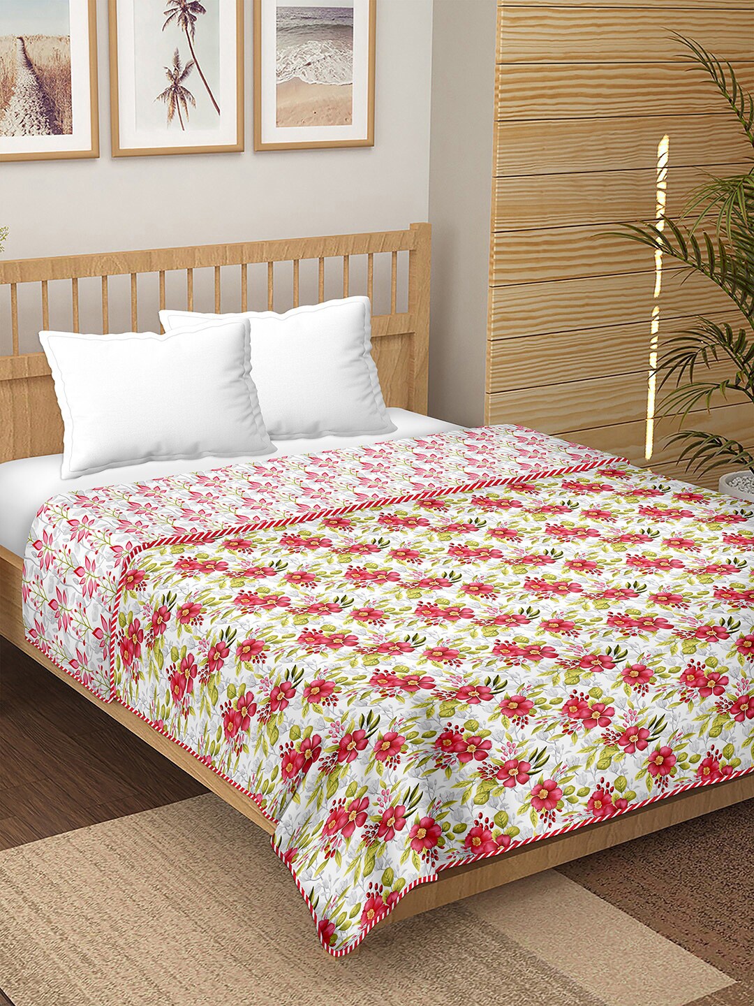 BELLA CASA White & Red Floral AC Room 180 GSM Pure Cotton Reversible Double Bed Dohar
BELLA CASA White & Red Floral AC Room 180 GSM Pure Cotton Reversible Double Bed Dohar