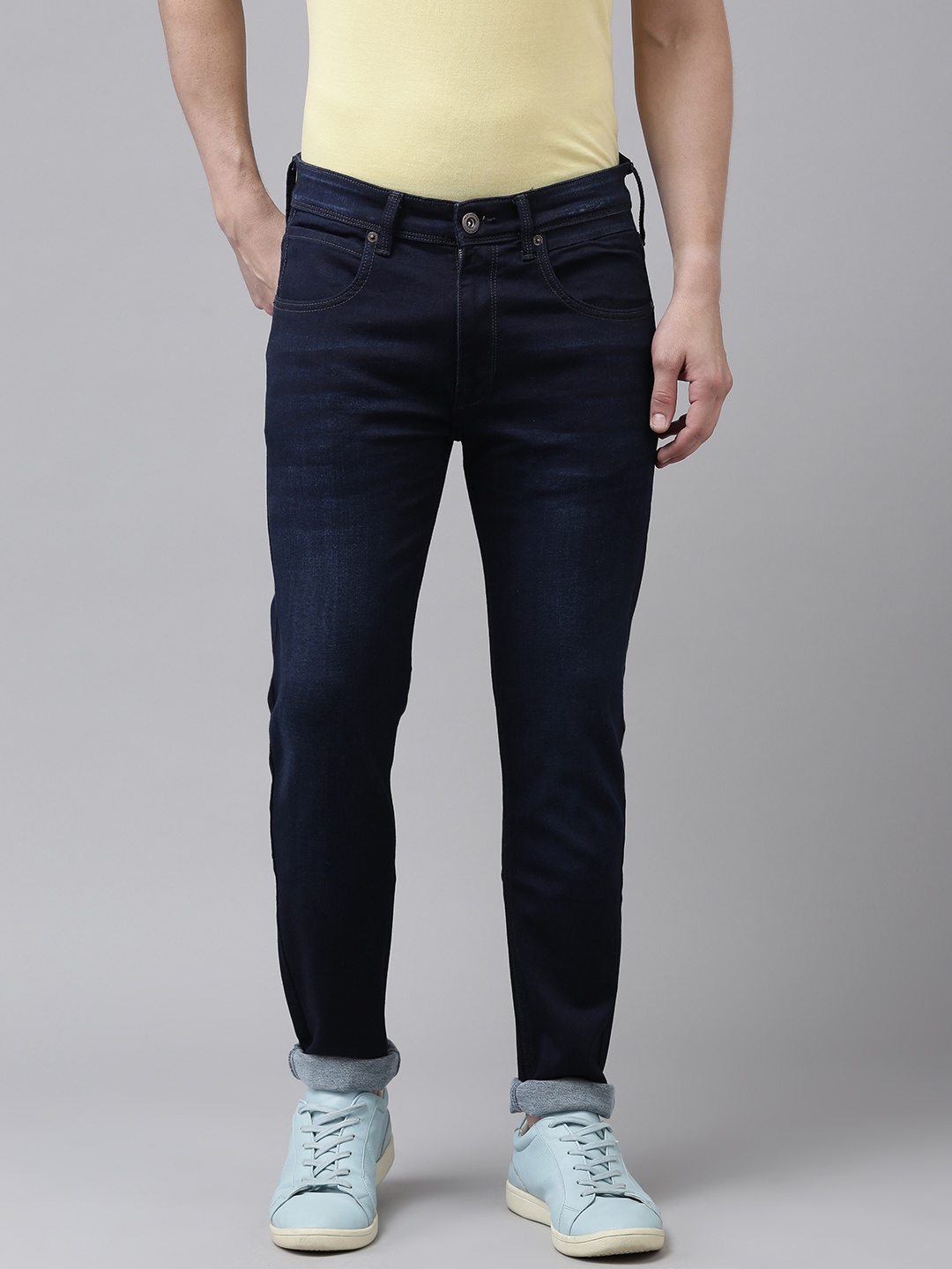BEAT LONDON by PEPE JEANS Men Blue Chinox Super Skinny Fit Light Fade Stretchable Jeans
BEAT LONDON by PEPE JEANS Men Blue Chinox Super Skinny Fit Light Fade Stretchable Jeans