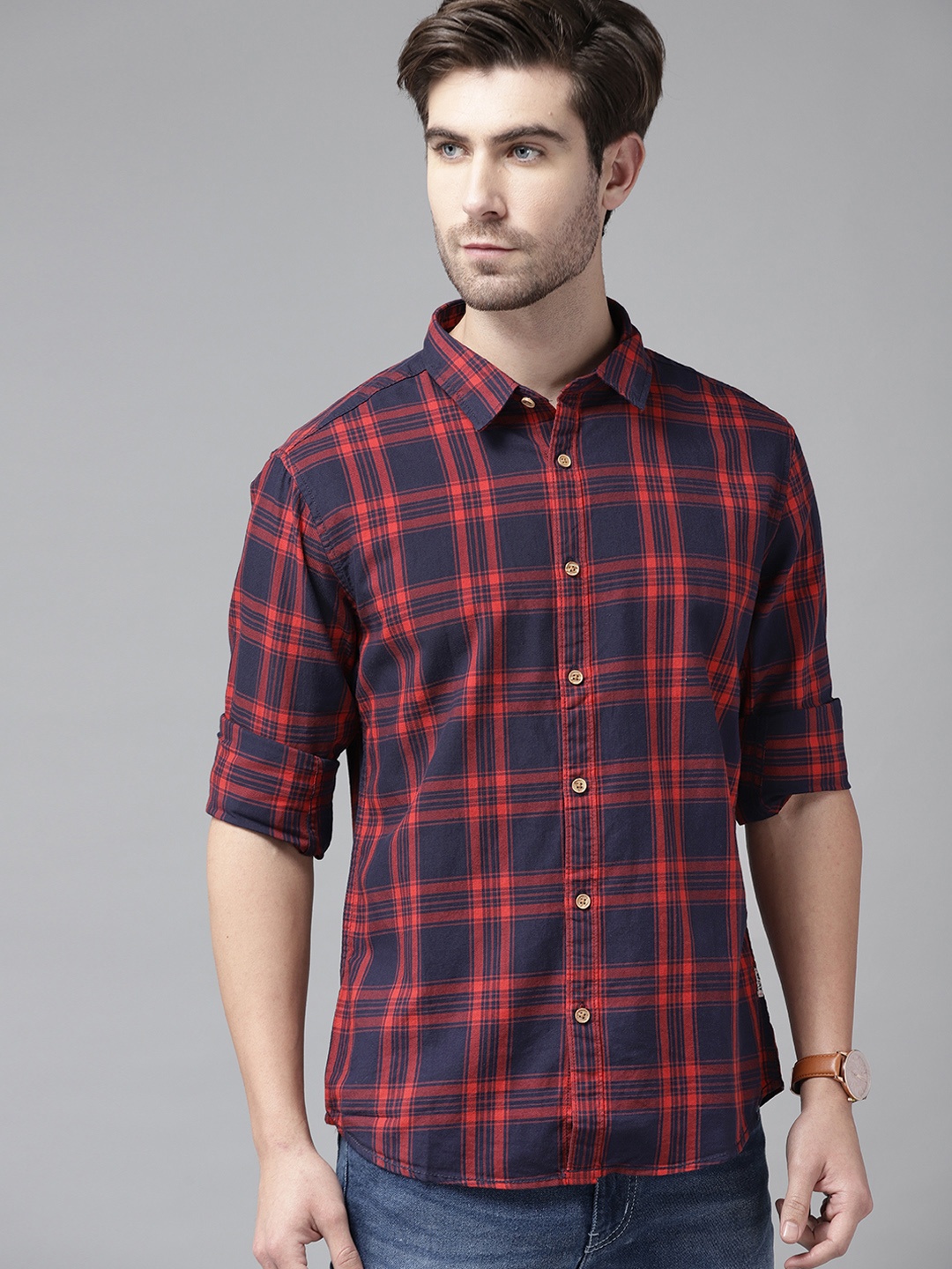 BEAT LONDON by PEPE JEANS Men Navy Blue & Red Pure Cotton Slim Fit Checked Casual Shirt
BEAT LONDON by PEPE JEANS Men Navy Blue & Red Pure Cotton Slim Fit Checked Casual Shirt