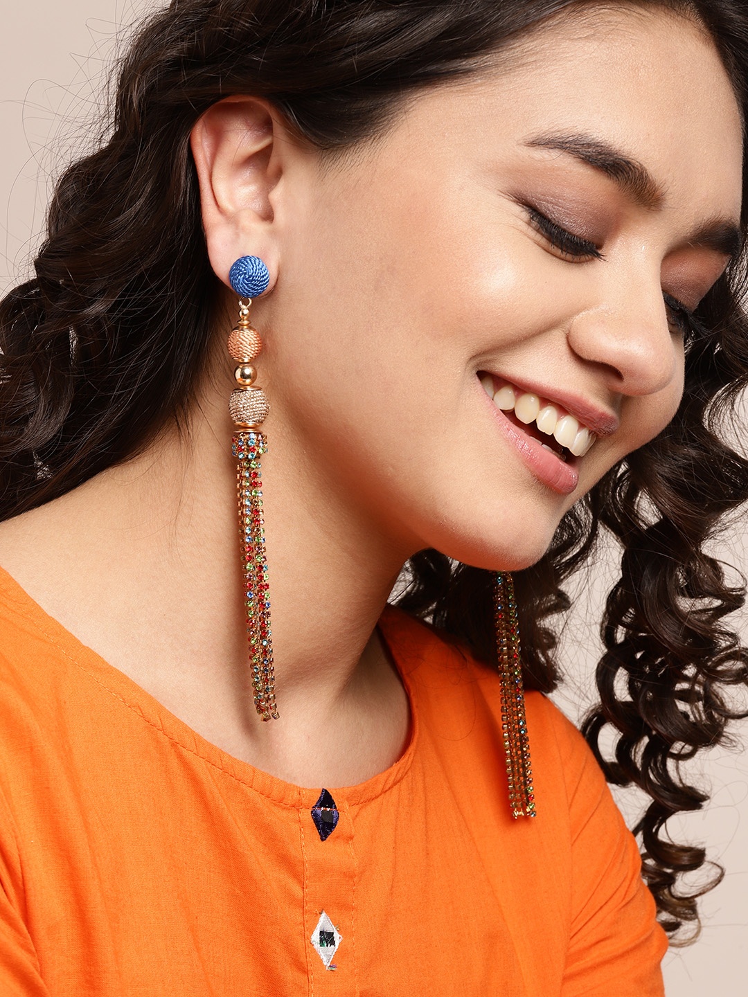 Sangria Blue & Red Rose Gold-Plated Stone Studded Tasselled Spherical Drop Earrings
Sangria Blue & Red Rose Gold-Plated Stone Studded Tasselled Spherical Drop Earrings