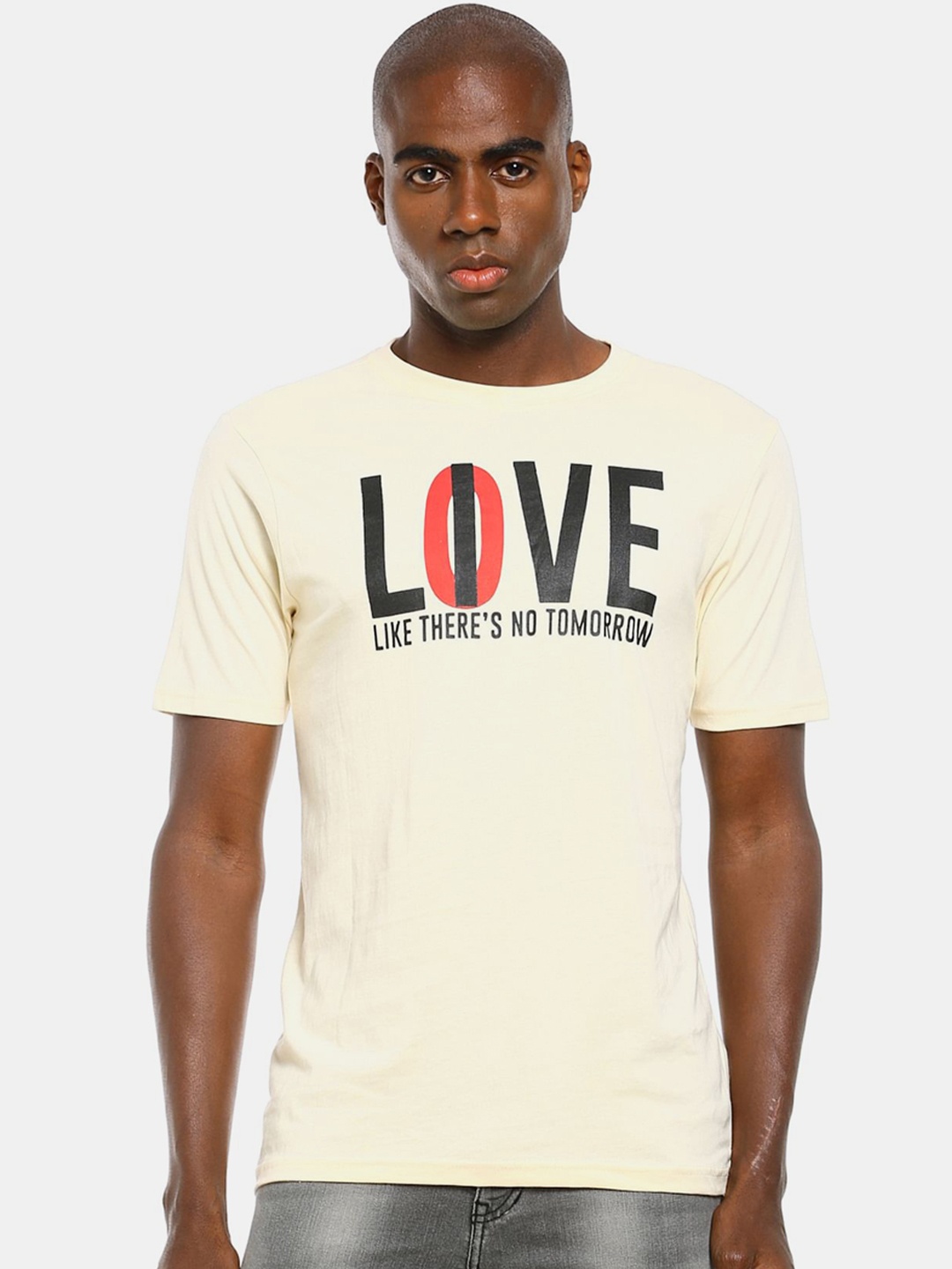 Colt Men Yellow & Black Printed Cotton T-shirt