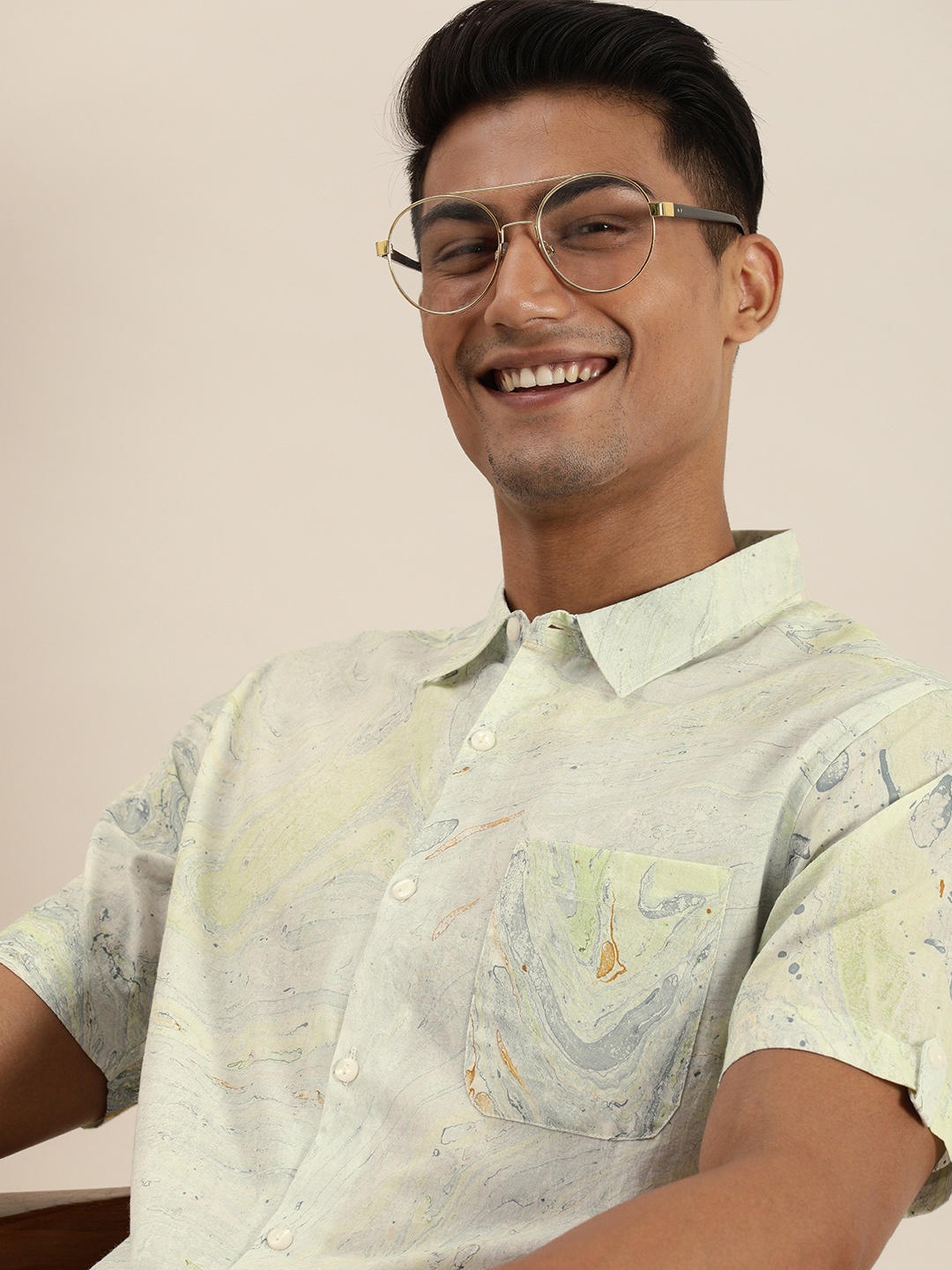 Taavi Men Off White And Light Yellow Printed Marbling Casual Shirt With Roll-up Sleeves
Taavi Men Off White And Light Yellow Printed Marbling Casual Shirt With Roll-up Sleeves