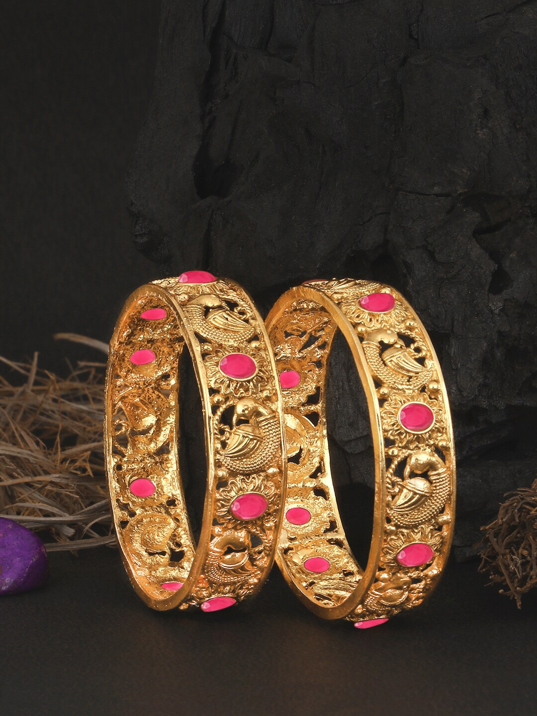 Adwitiya Collection Set Of 2 24 CT Gold-Plated Pink Stone Studded Handcrafted Bangles
Adwitiya Collection Set Of 2 24 CT Gold-Plated Pink Stone Studded Handcrafted Bangles