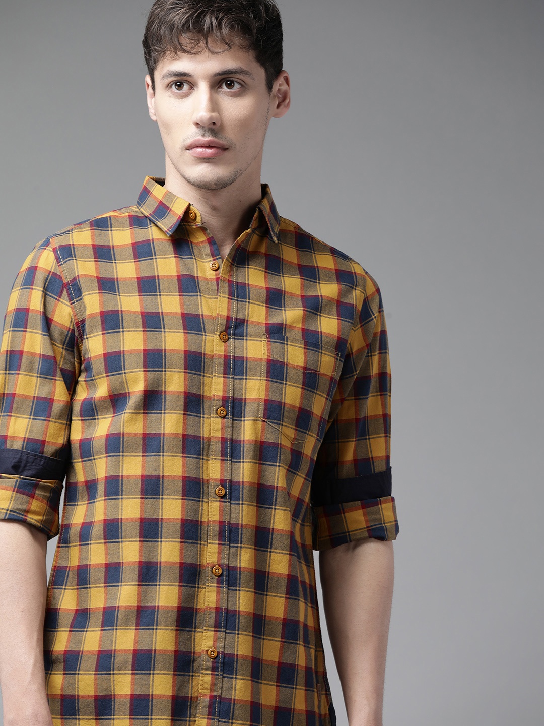 Roadster Men Mustard Yellow & Navy Blue Pure Cotton Tartan Checks Checked Casual Shirt
Roadster Men Mustard Yellow & Navy Blue Pure Cotton Tartan Checks Checked Casual Shirt