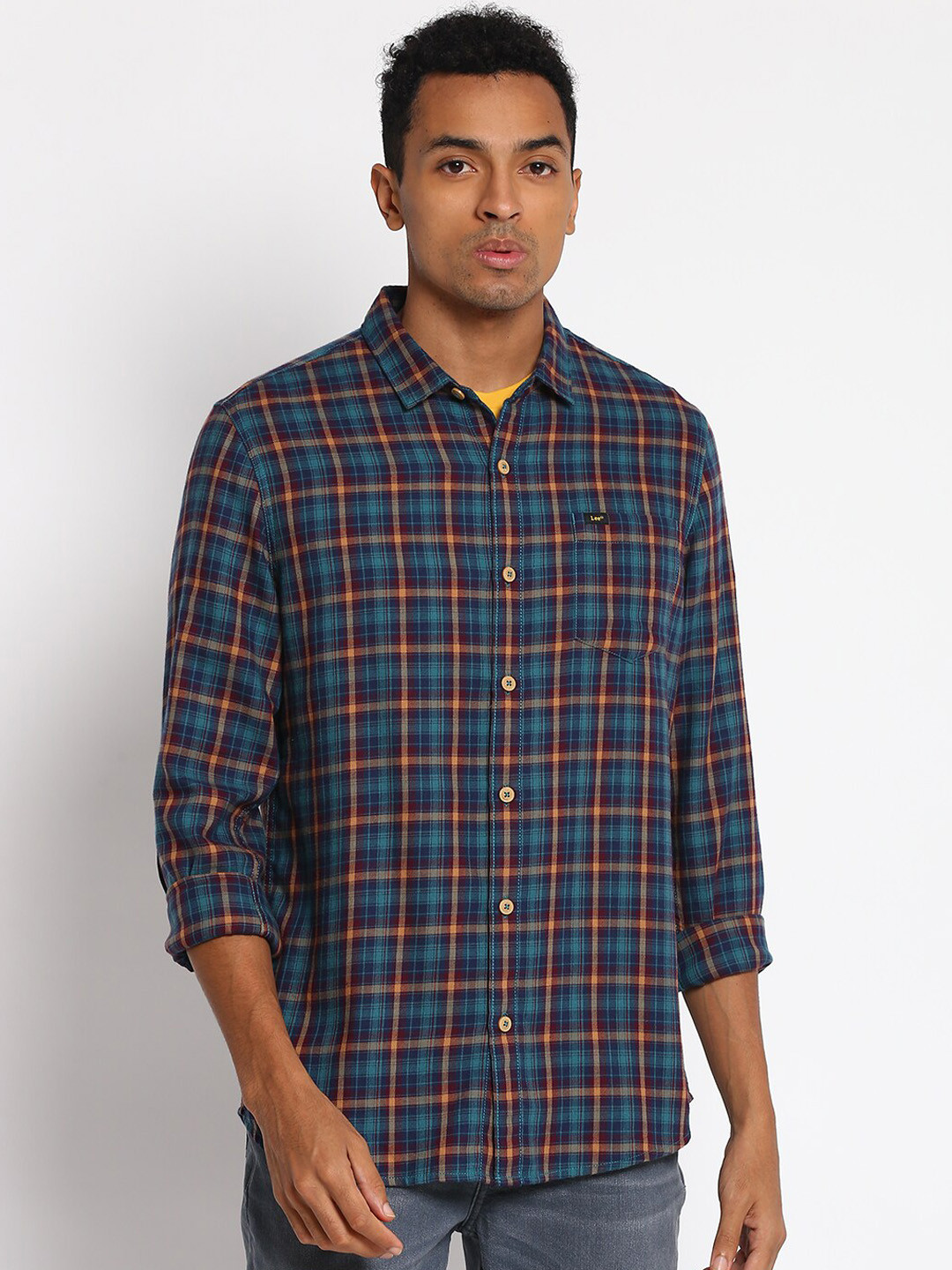 Lee Men Blue & Maroon Slim Fit Tartan Checks Opaque Cotton Casual Shirt 
Lee Men Blue & Maroon Slim Fit Tartan Checks Opaque Cotton Casual Shirt