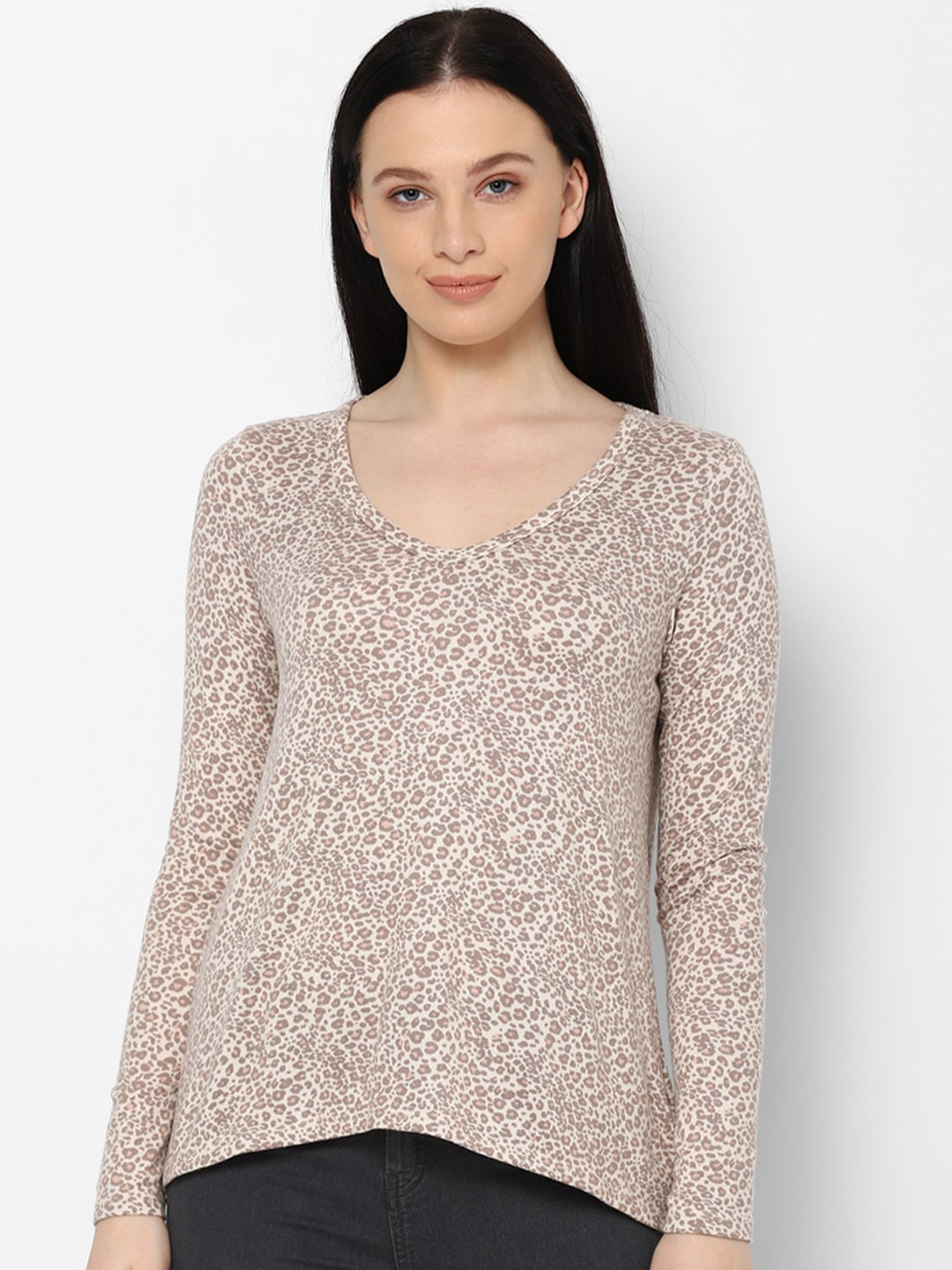 AMERICAN EAGLE OUTFITTERS Women Cream-Coloured Printed V-Neck T-shirt
AMERICAN EAGLE OUTFITTERS Women Cream-Coloured Printed V-Neck T-shirt