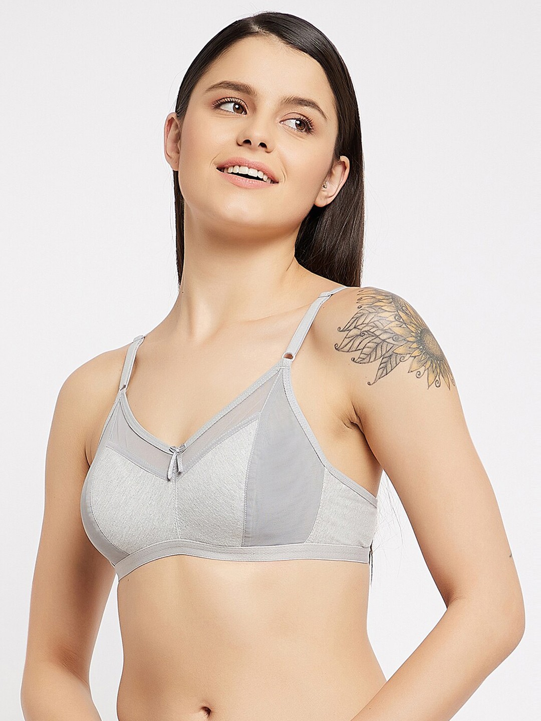 Clovia Grey Colorblocked Non Wired Full Coverage Everyday Bra BR1423A0132B-Melange Grey
Clovia Grey Colorblocked Non Wired Full Coverage Everyday Bra BR1423A0132B-Melange Grey